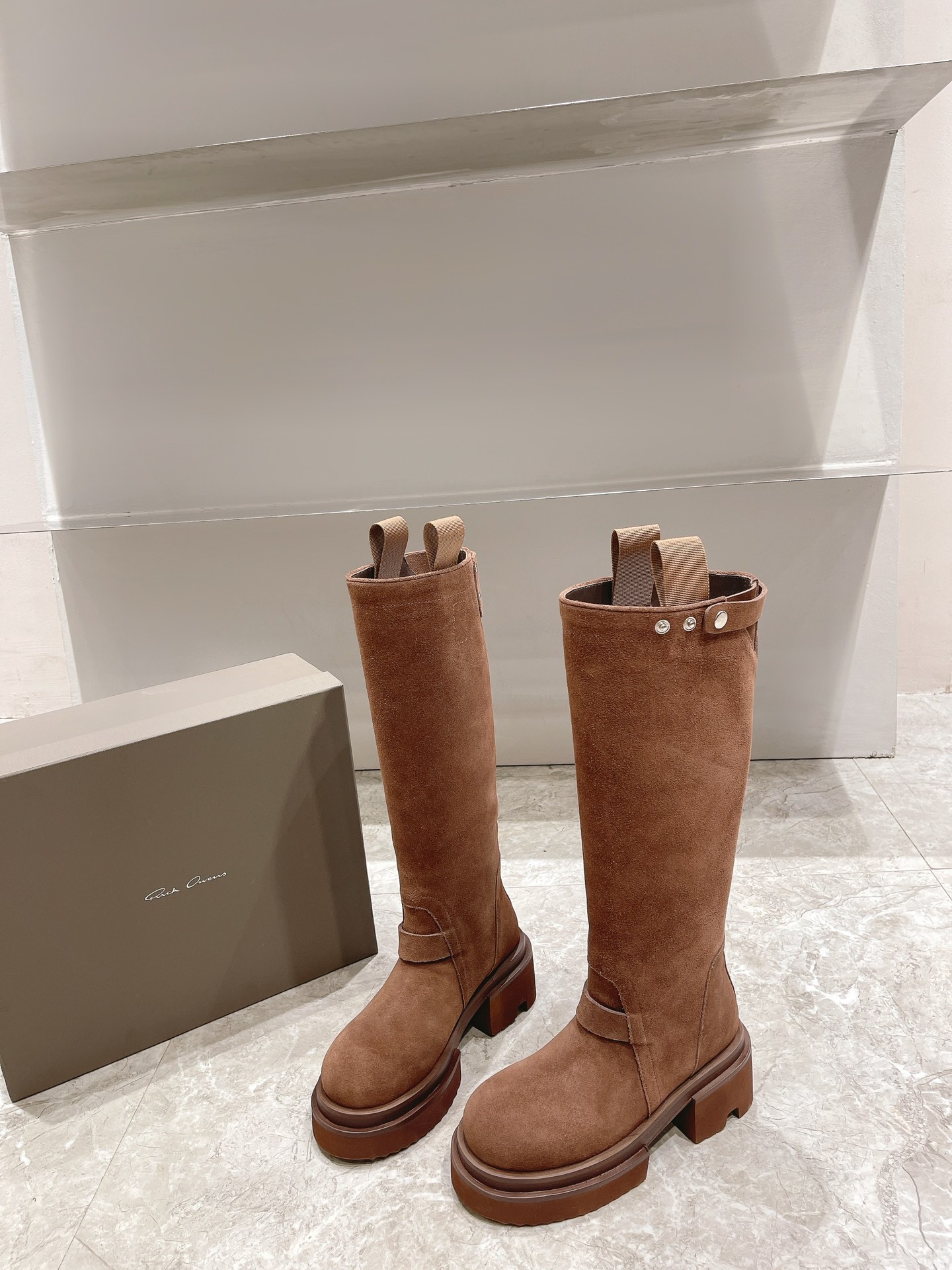Rick Owens 2023 Euvens Boots: Italian Husk Fabrication, Cow Skin Interior, Original Skin Sole. - 图片 6