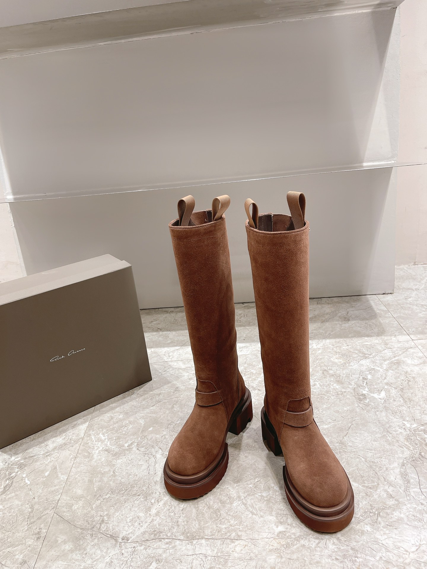 Rick Owens 2023 Euvens Boots: Italian Husk Fabrication, Cow Skin Interior, Original Skin Sole. - 图片 2