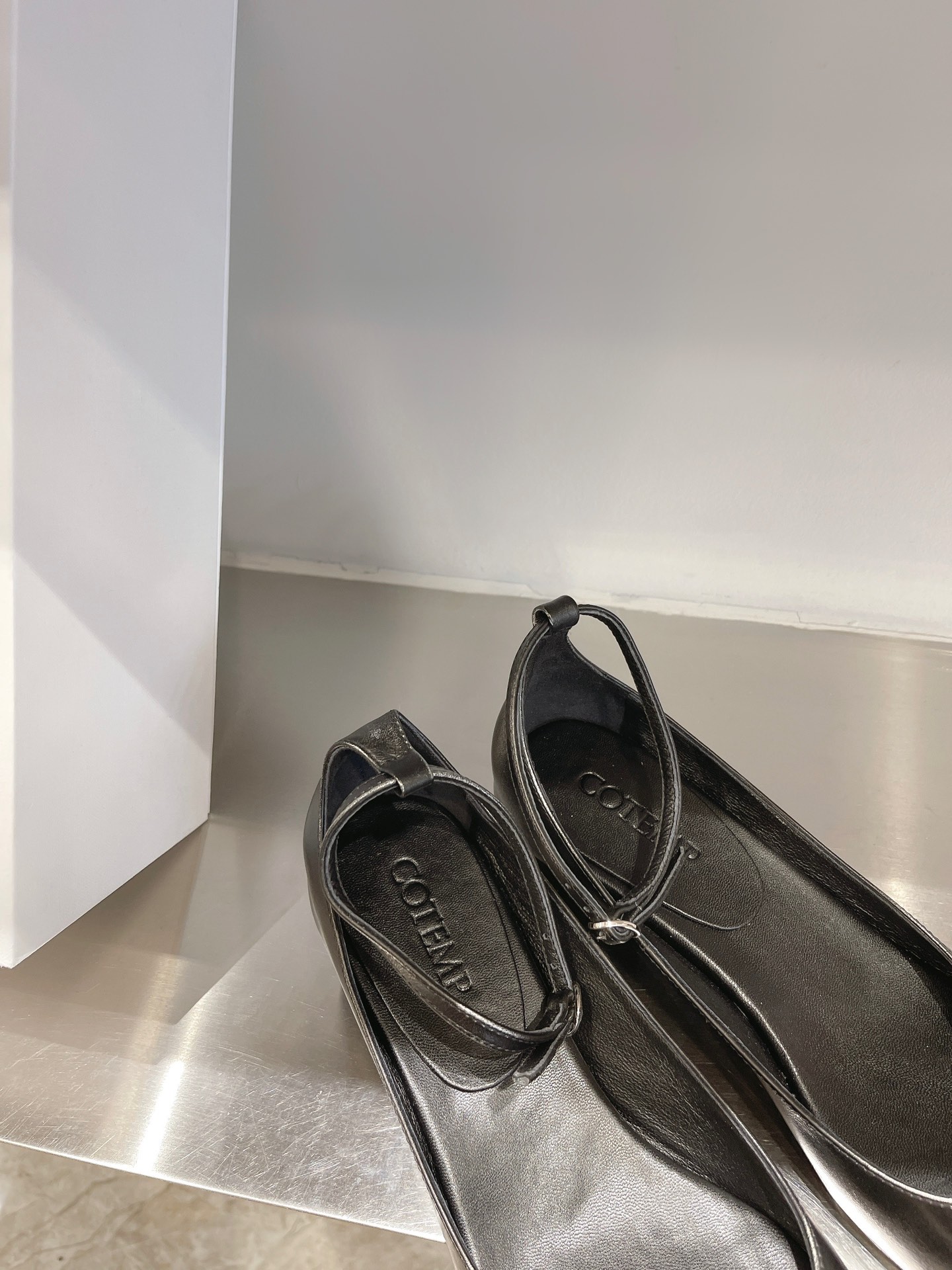 Cotem 24AW Italian Sheepskin Shoes: New Colours for Spring - 图片 8
