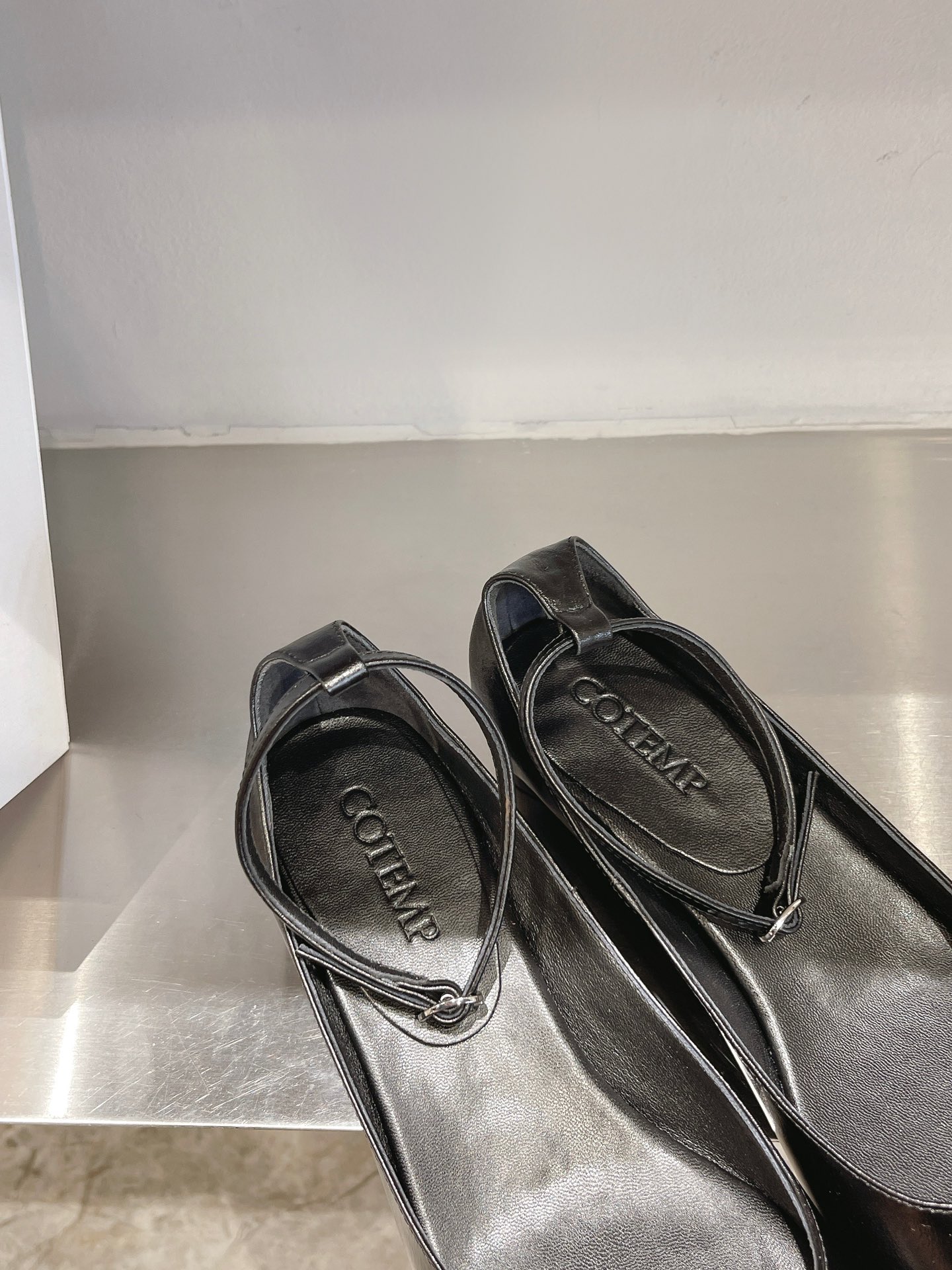 Stylish Italian Sheepskin Shoes: Cotem 24AW Spring Collection in Vibrant Colors - 图片 8