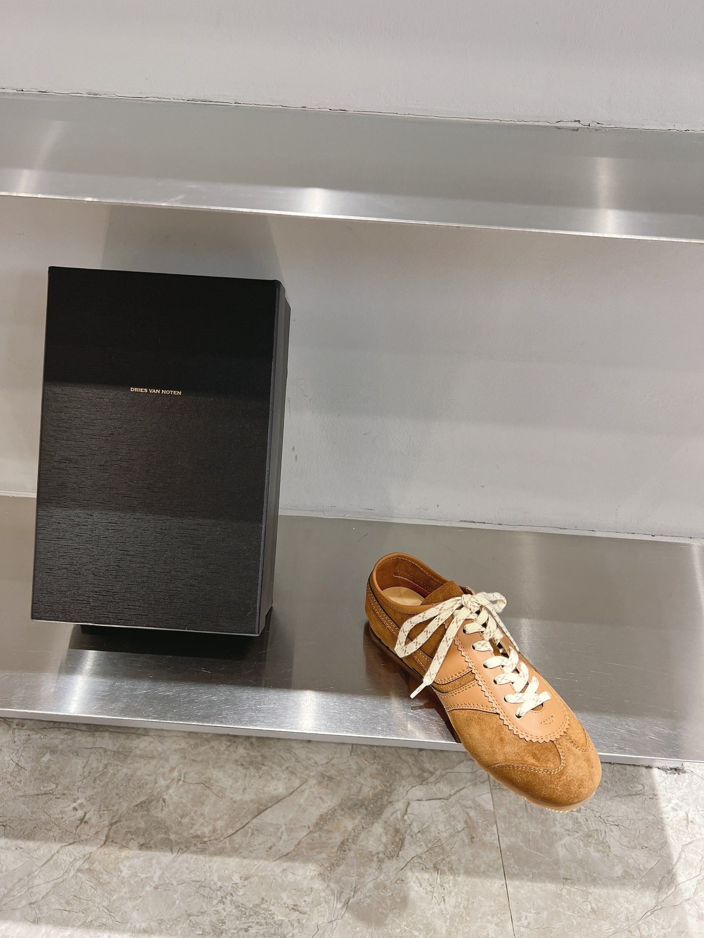 Dries Van Noten Jr. DVDR German Marathon Sneakers with Unique Design and High Quality Materials - 图片 6