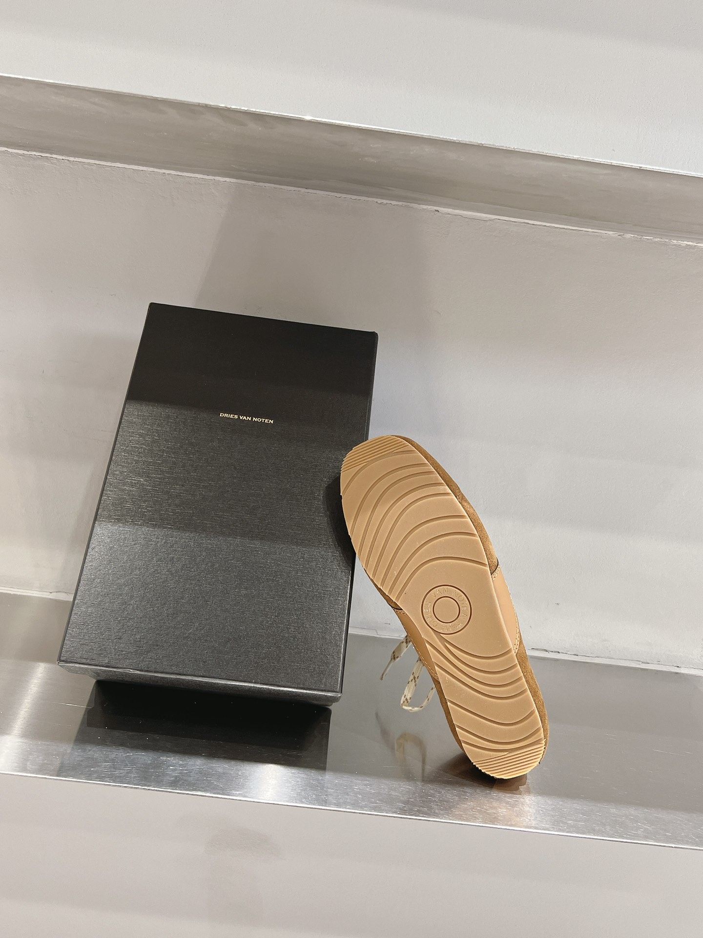 Dries Van Noten Jr. DVDR German Marathon Sneakers with Unique Design and High Quality Materials - 图片 9