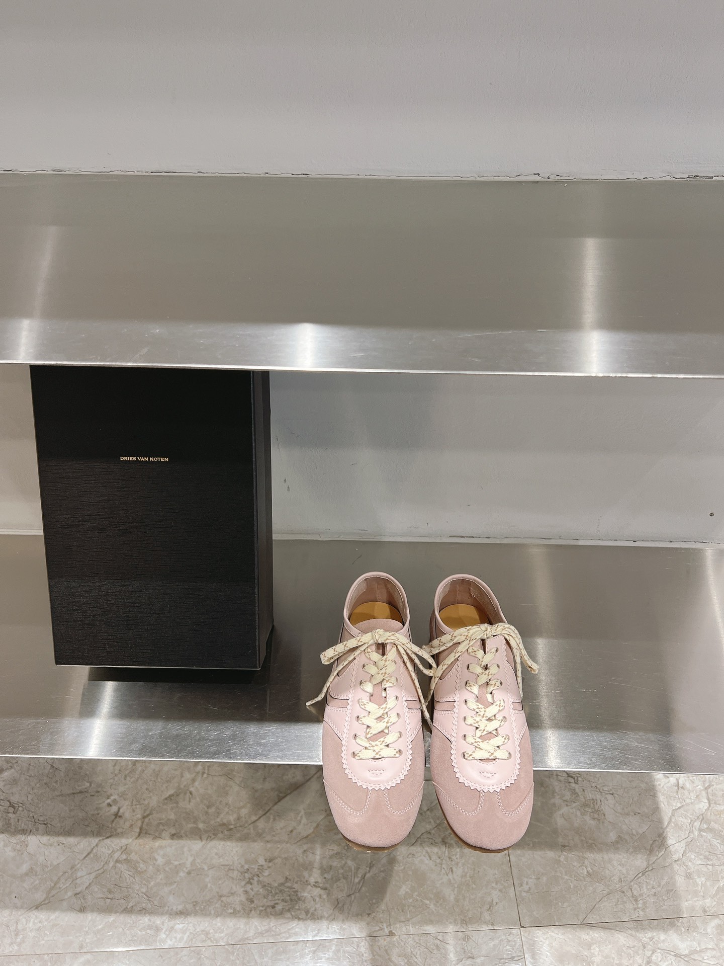 Dries Van Noten Jr. DVDR German Shoes: Marathon Sneakers for Couples.