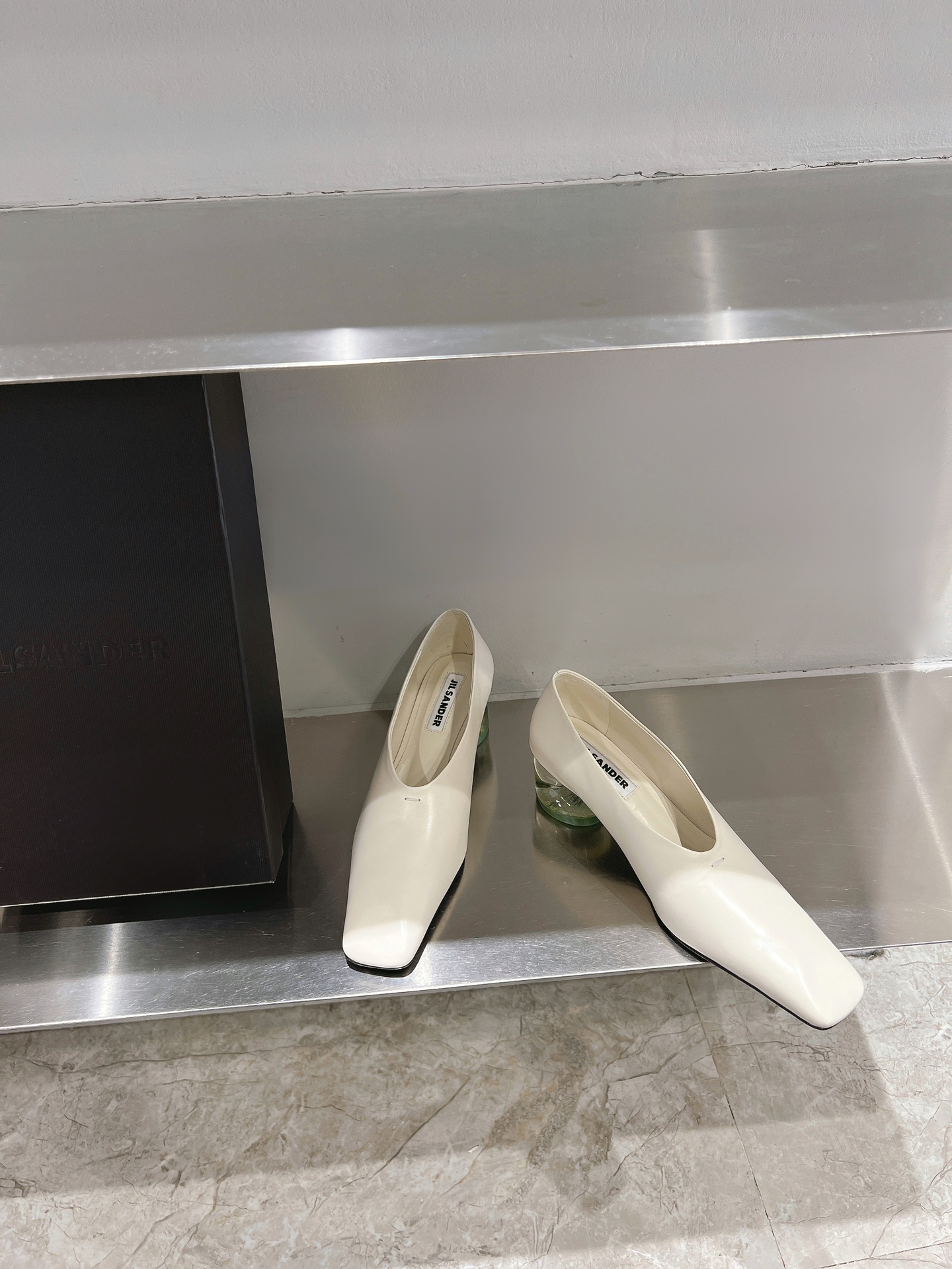 JIL SANDER 24 SS Crystal Single Shoes: Light, Comfortable, Elegant Design - 图片 2
