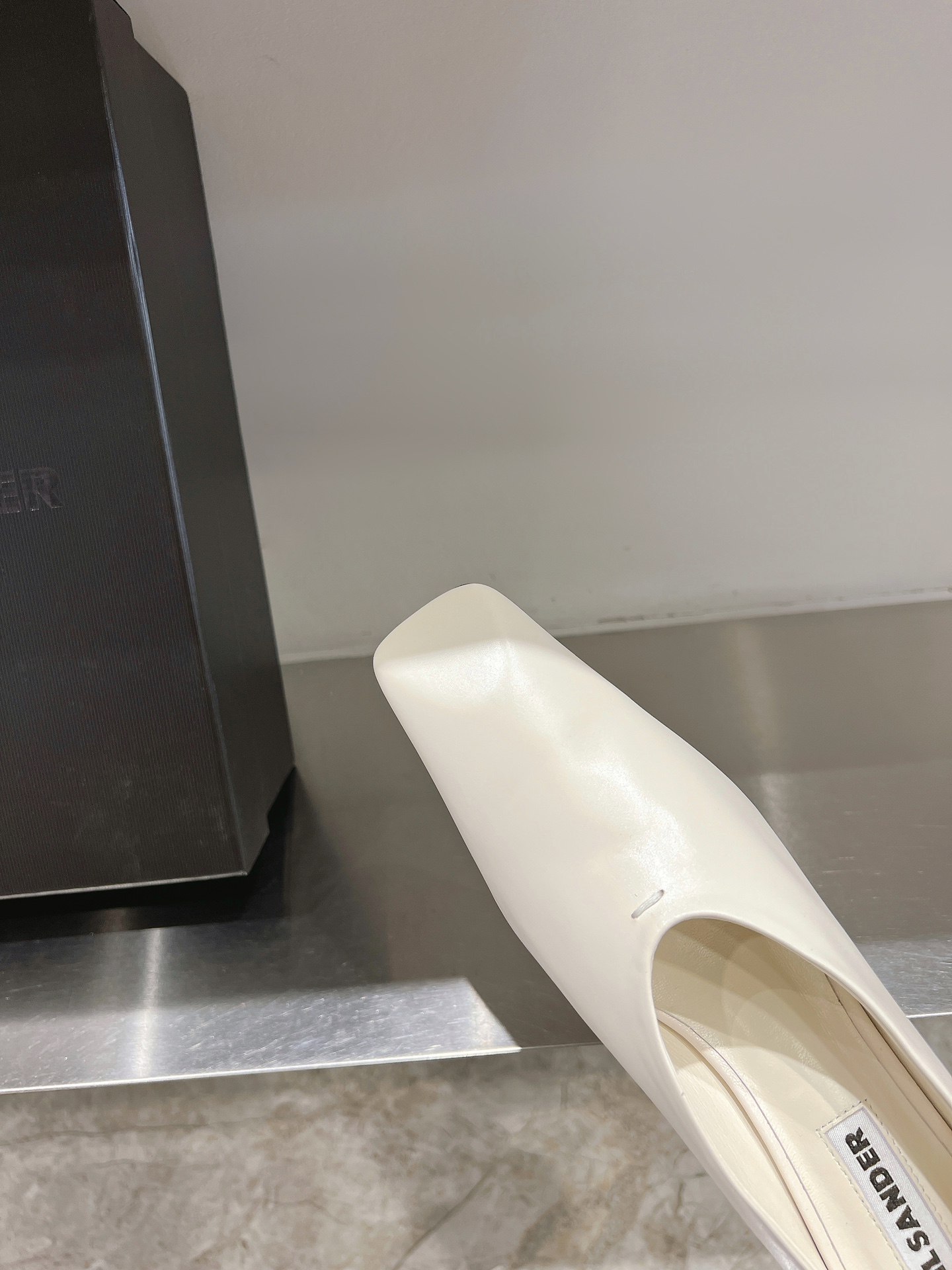 JIL SANDER 24 SS Crystal Single Shoes: Light, Comfortable, Elegant Design - 图片 6