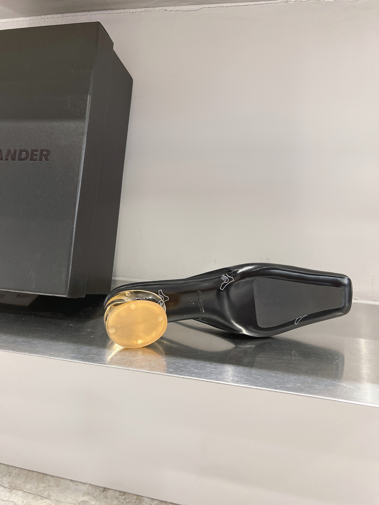 JIL SANDER 24 SS Crystal Single Shoe Collection: Light, Comfortable, Elegant, and Unique - 图片 8