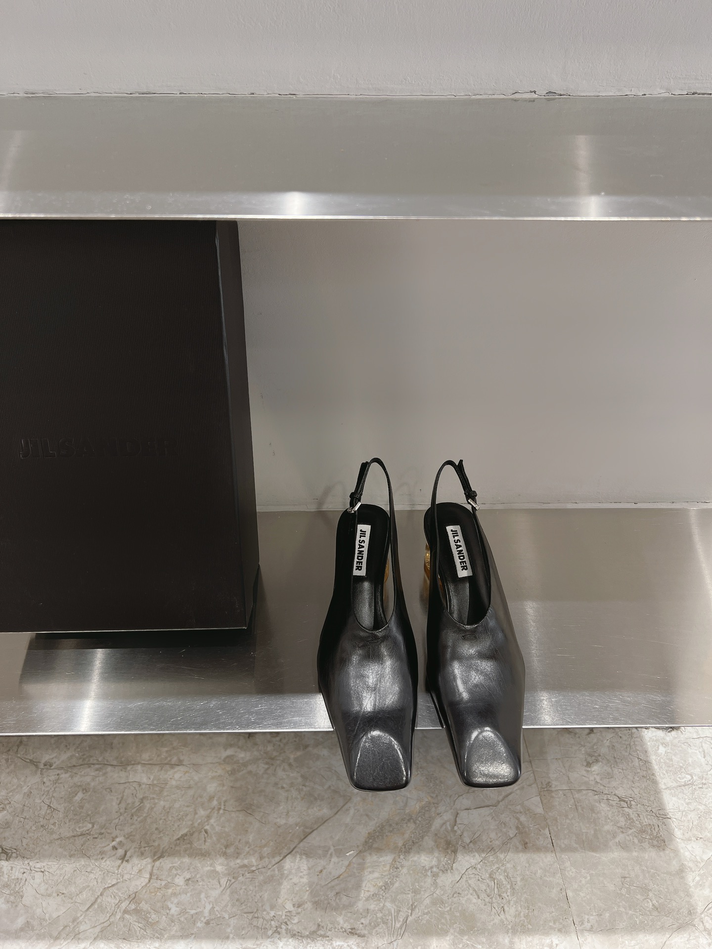 JIL SANDER 24 SS Crystal Single Shoe Collection: Light, Comfortable, Elegant, and Unique - 图片 9