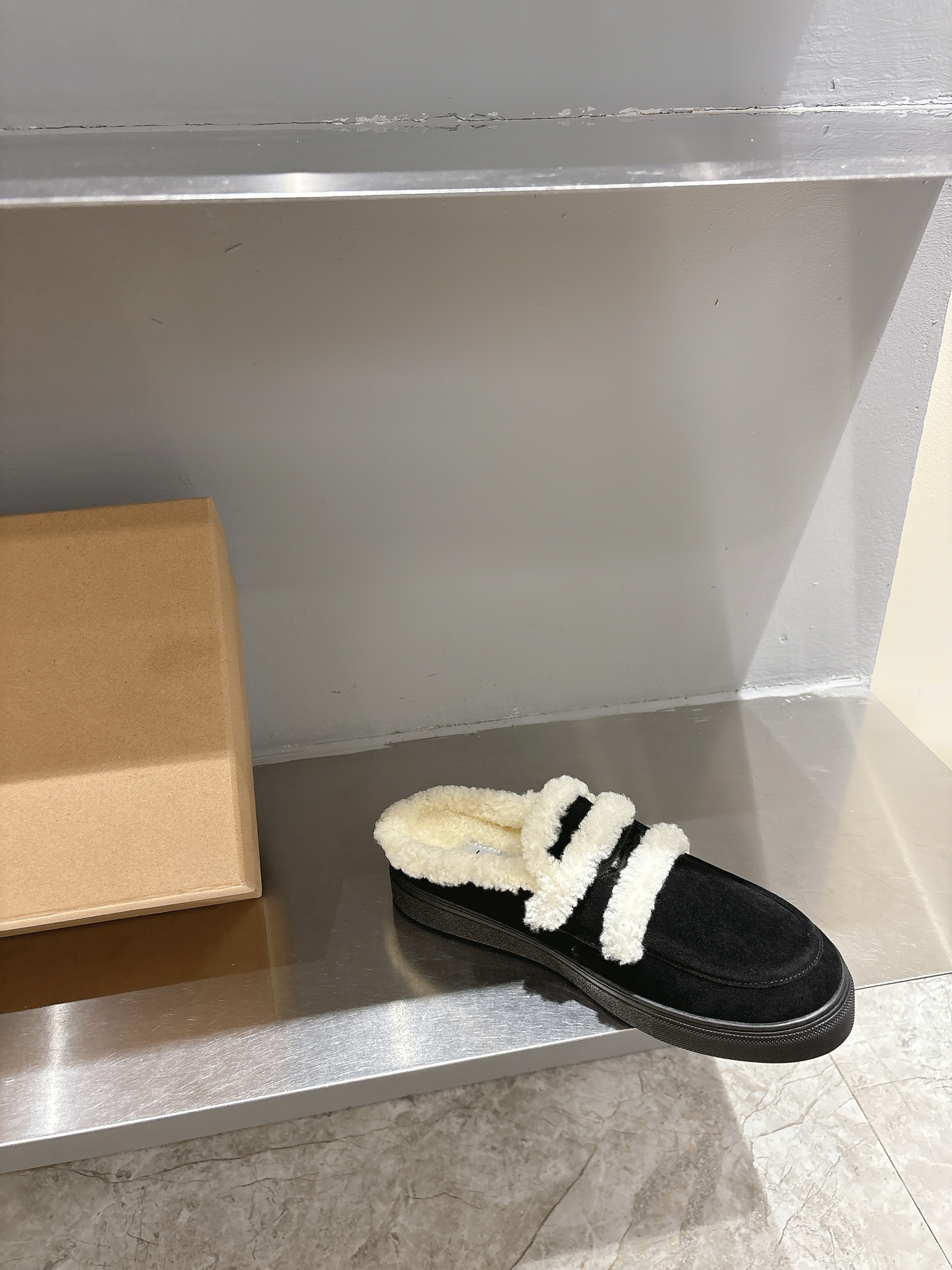 INUIKLL 24ss Double-Flush Slippers: Cozy Cow Velvet, Wool Inside, Natural Rubber Base - 图片 6