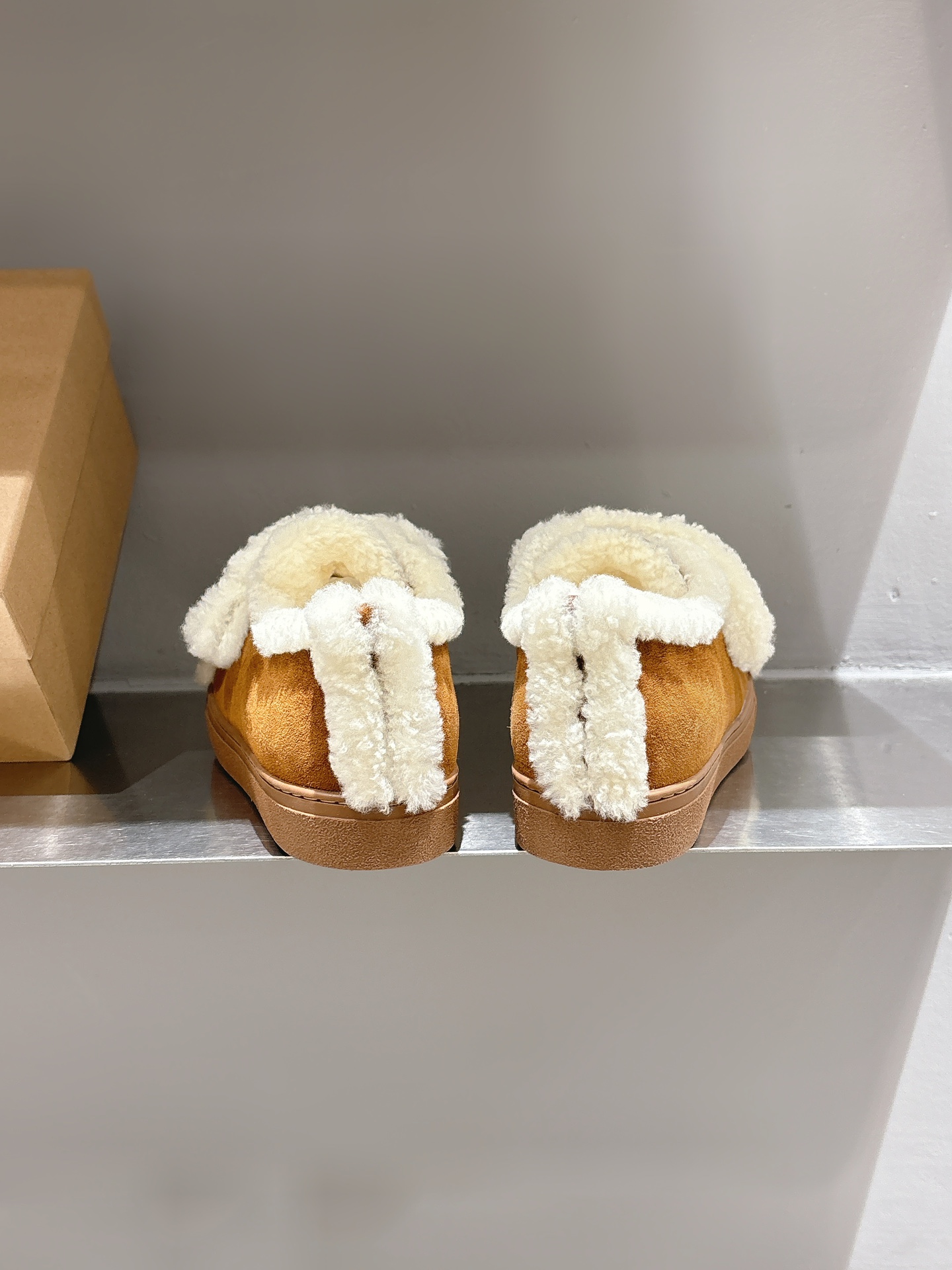 Inuikll Double-Flush Slippers: Cozy Winter Footwear with Cow Velvet and Lambswool - 图片 8