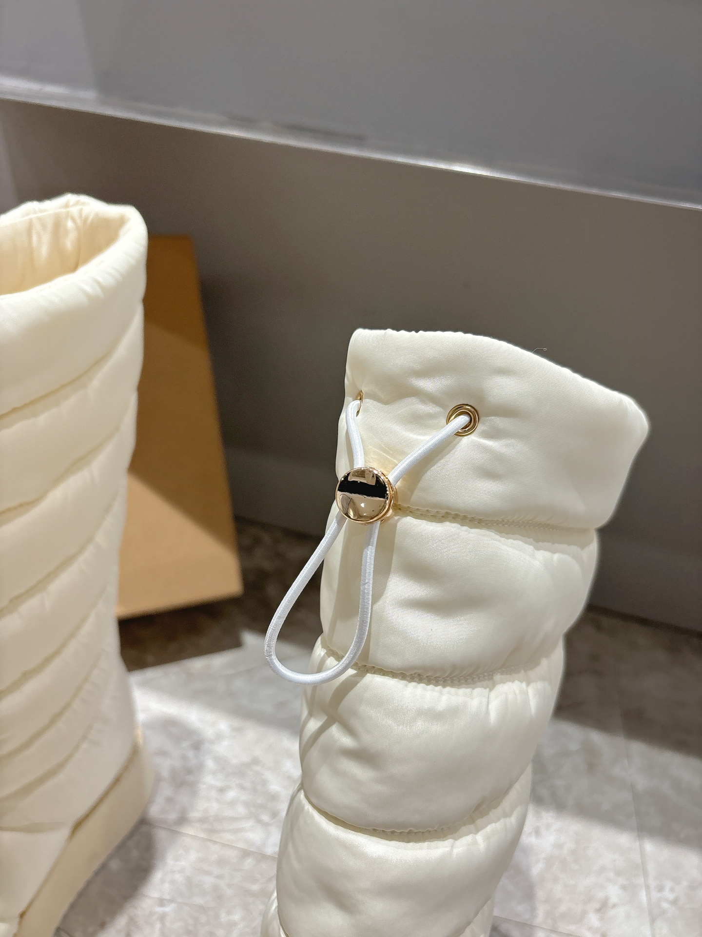 2024 INUIKII Snow Boots: Hot Winter Trend with Zirconium Fabric and Skate-Proof Soles - 图片 7