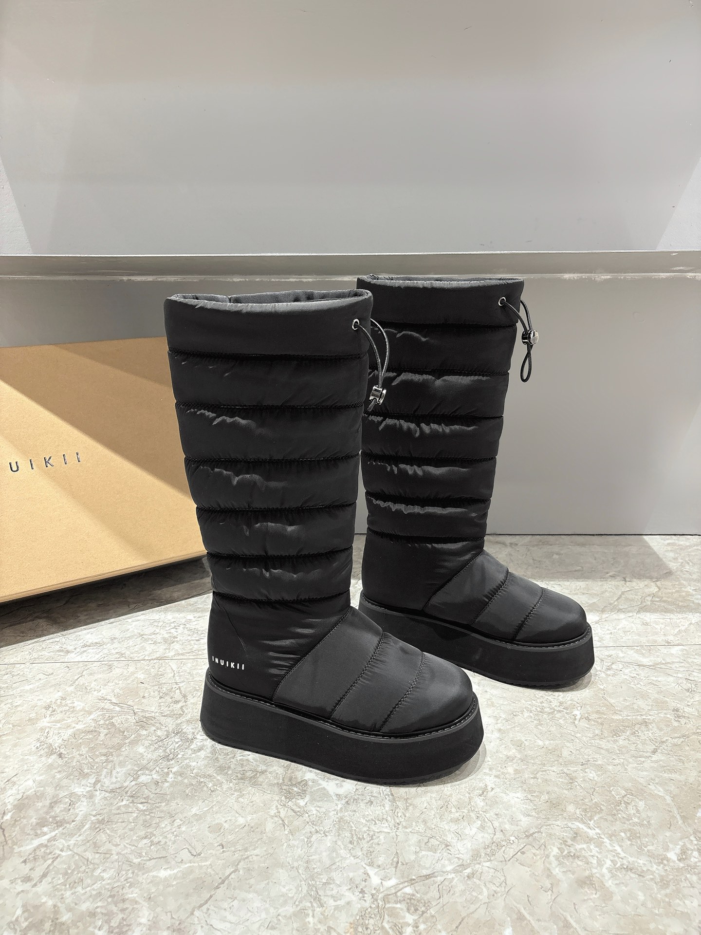 2024 Trendy INUIKII Snow Boots: Zirconium Fabric, Skate-Proof Soles, Customized Number 35-4040. - 图片 4