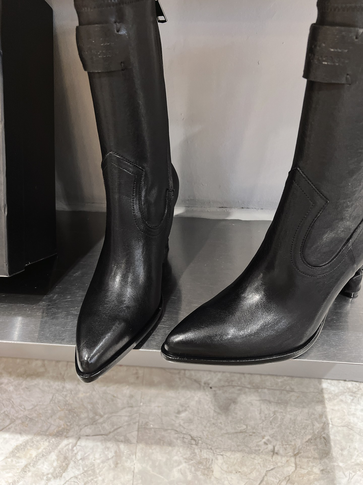 New AS98 Short Boots: Heavy-Duty Hand-Made Leather Work Boots, Code 35-39, 1000 Kyochi. - 图片 8