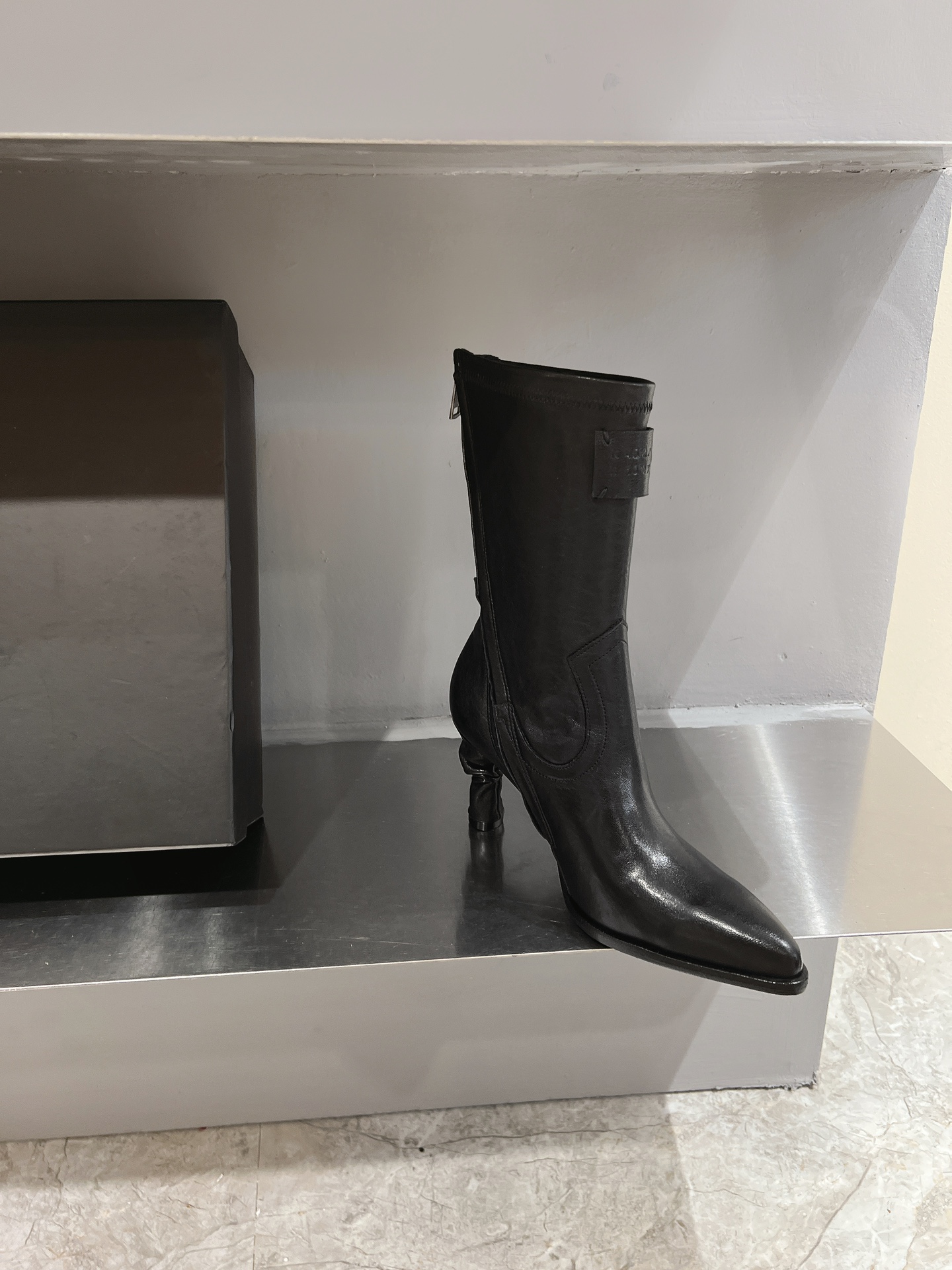 New AS98 Short Boots: Heavy-Duty Hand-Made Leather Work Boots, Code 35-39, 1000 Kyochi. - 图片 7