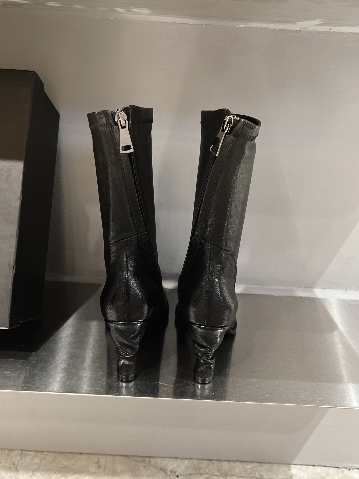 New AS98 Short Boots: Heavy-Duty Hand-Made Leather Work Boots, Code 35-39, 1000 Kyochi. - 图片 4