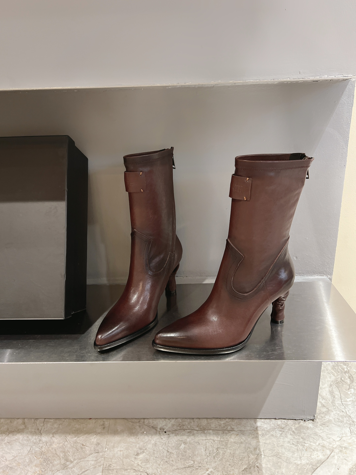 New AS98 Short Boots: Hand-Made Leather Work Boots, Heavy-Duty Quality. - 图片 2