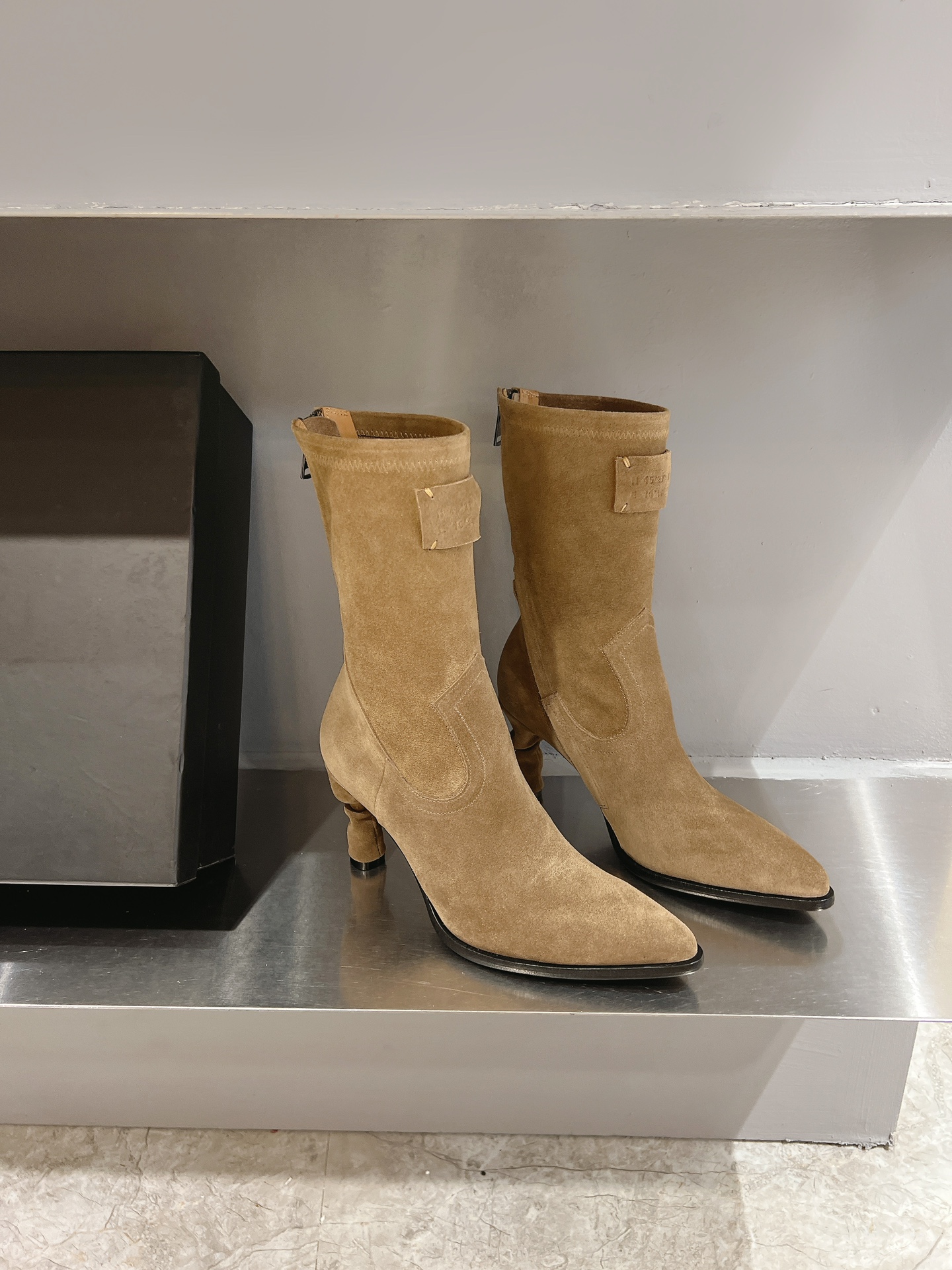 New AS98 Short Boots: Heavy-Duty Hand-Made Leather Work Boots, Code 35-39, 1000 KyoChi, Cowhide 1050. - 图片 4