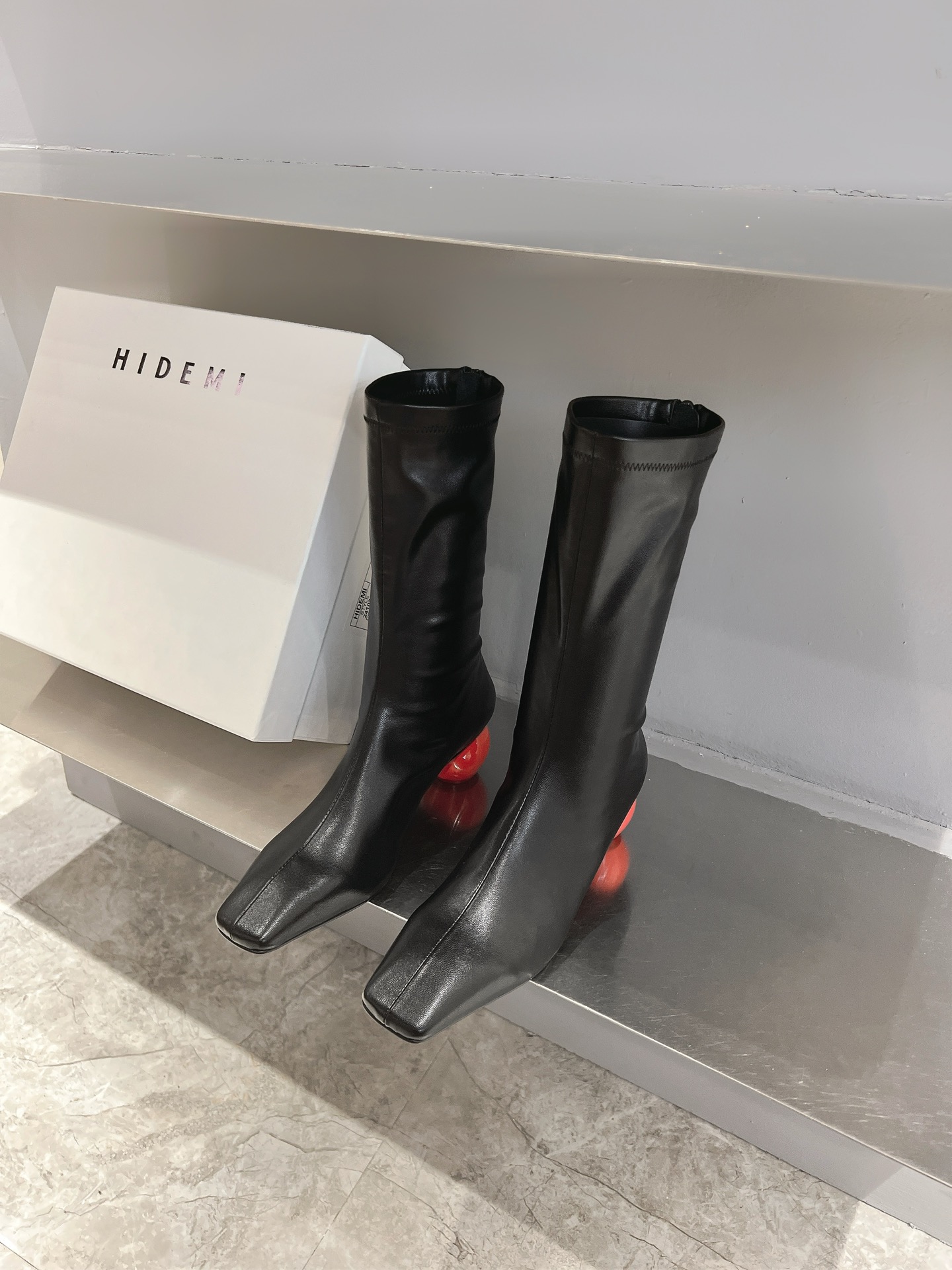 Trendy Fall/Winter Shoes: Modern Art-Inspired, High-Quality, Comfortable, Fashionable Boots for Women - 图片 7