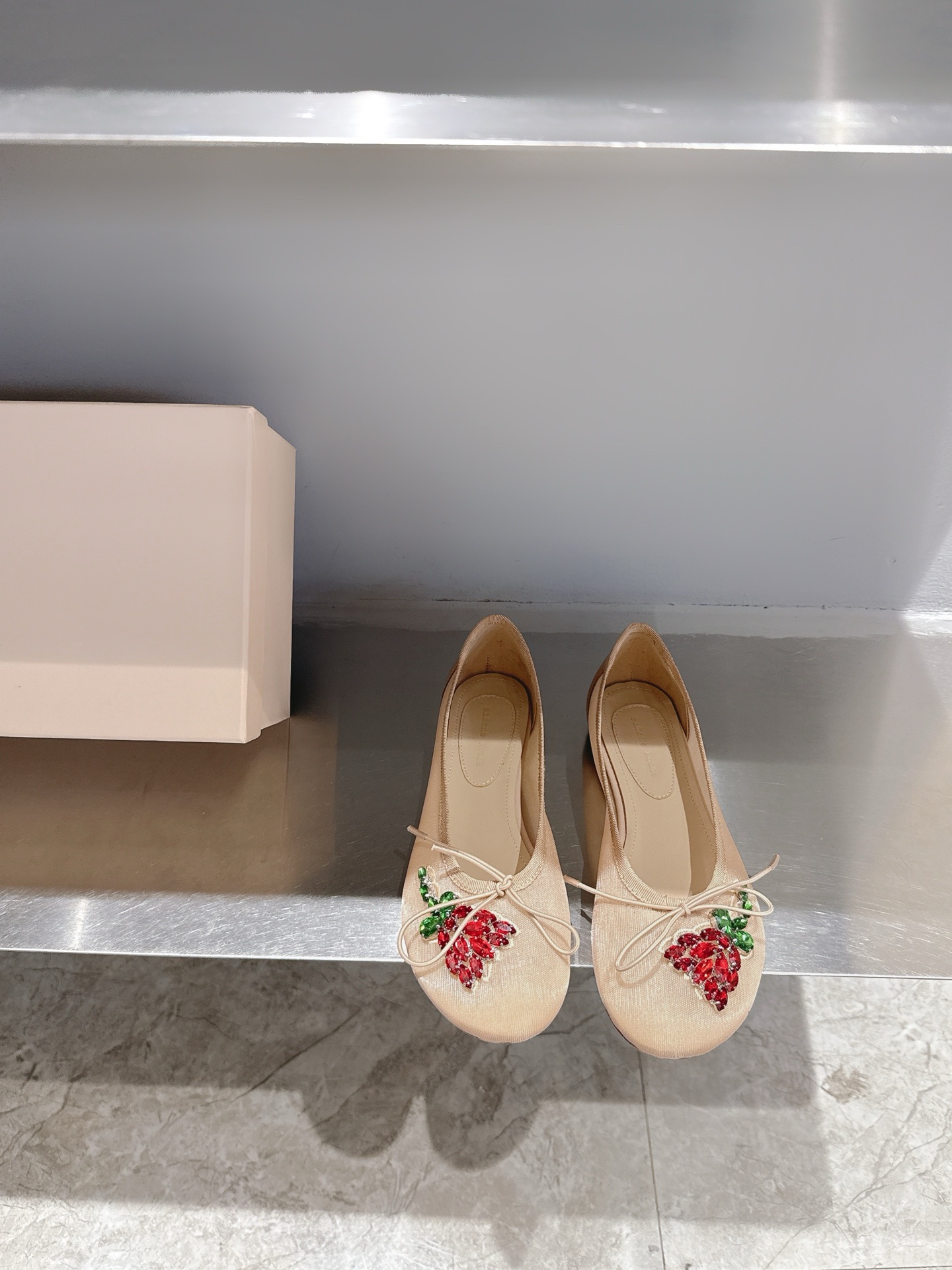 Simone Rocha Ballet Flats with Mesh and Jewel Embellishments 3 i1742740262475 1044 0 0