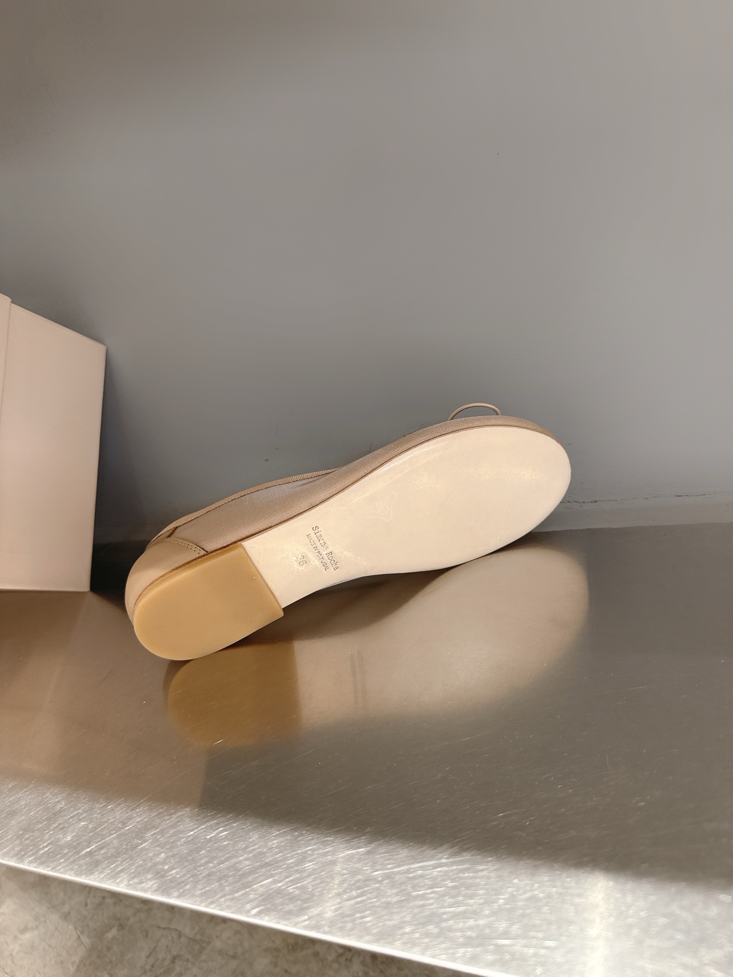 Simone Rocha Ballet Flats with Mesh and Jewel Embellishments 10 i1742740263130 2262 0 8