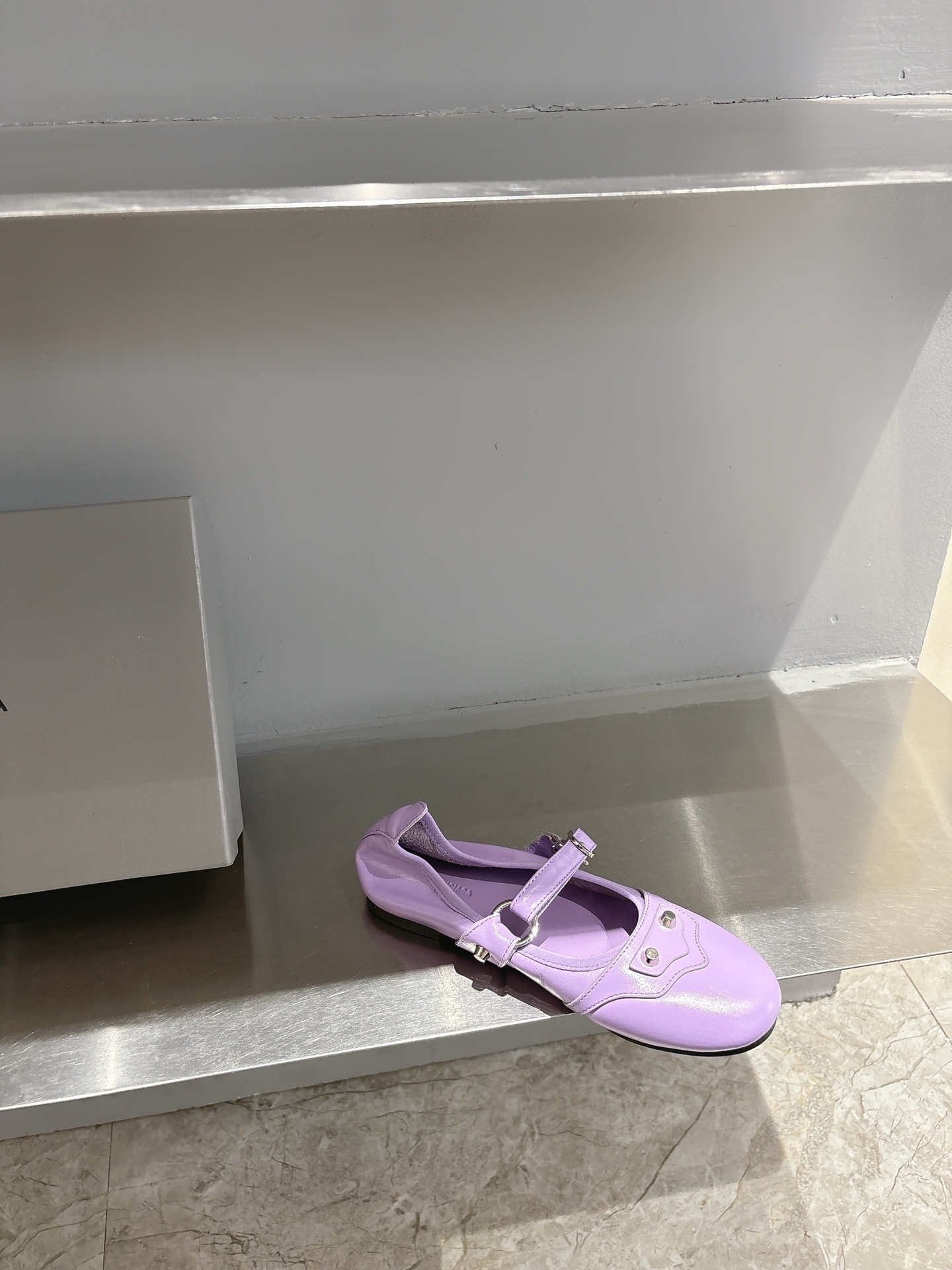 Balenciaga Summer 2025 Metal Strangling Mary Jane Ballet Shoes – Punk Street Style! - 图片 6