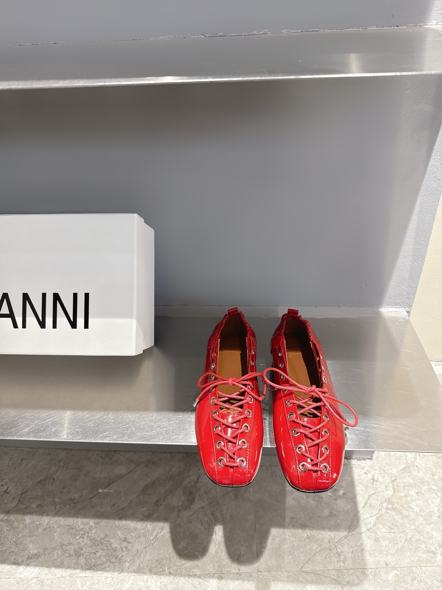 GANNI Spring/Summer 2022: Derby Shoes with Unique Design and Comfort.