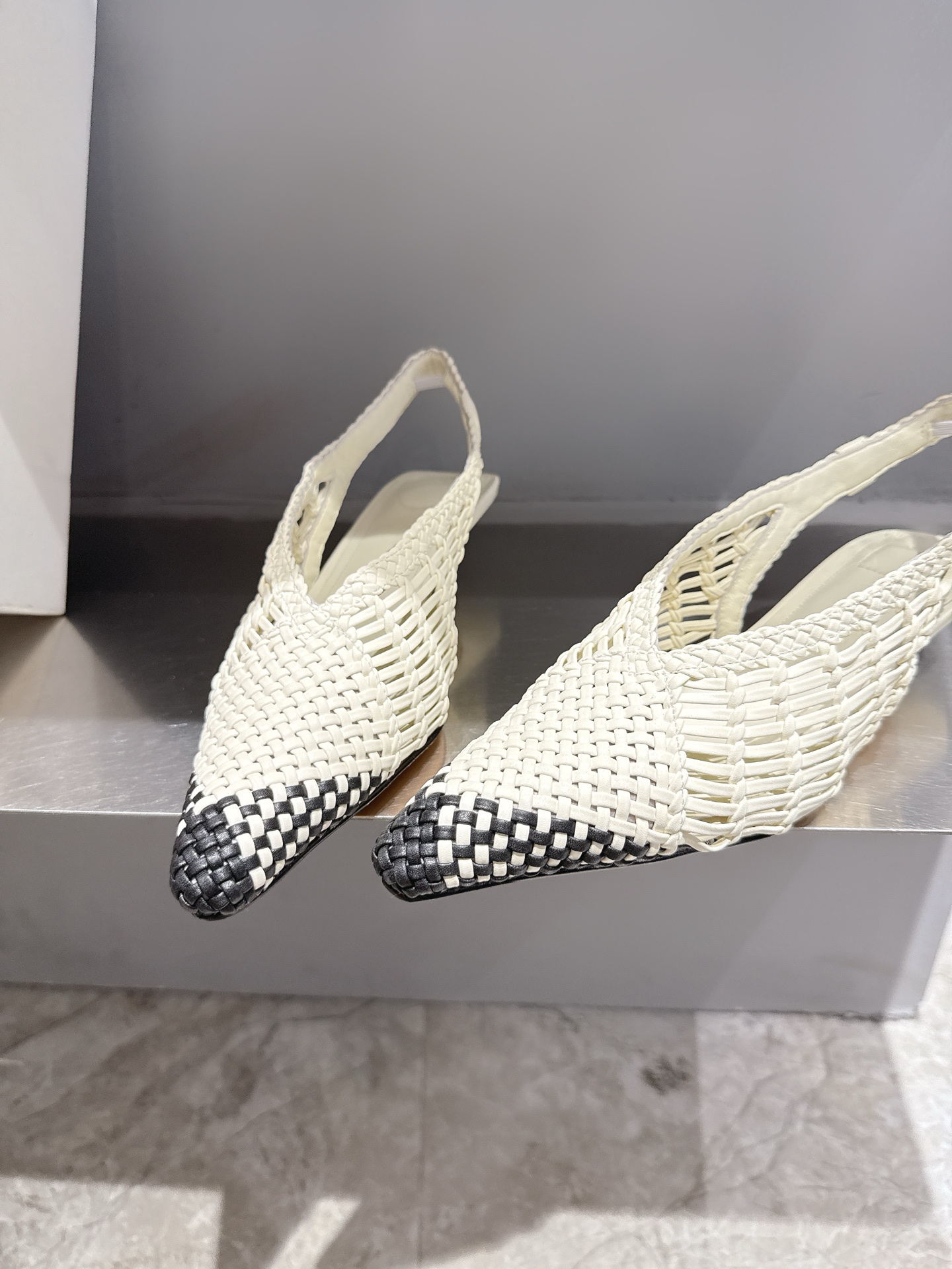 Jacquemus 25SS Knit Short Shoes: Aesthetic Elegance from South France - 图片 8