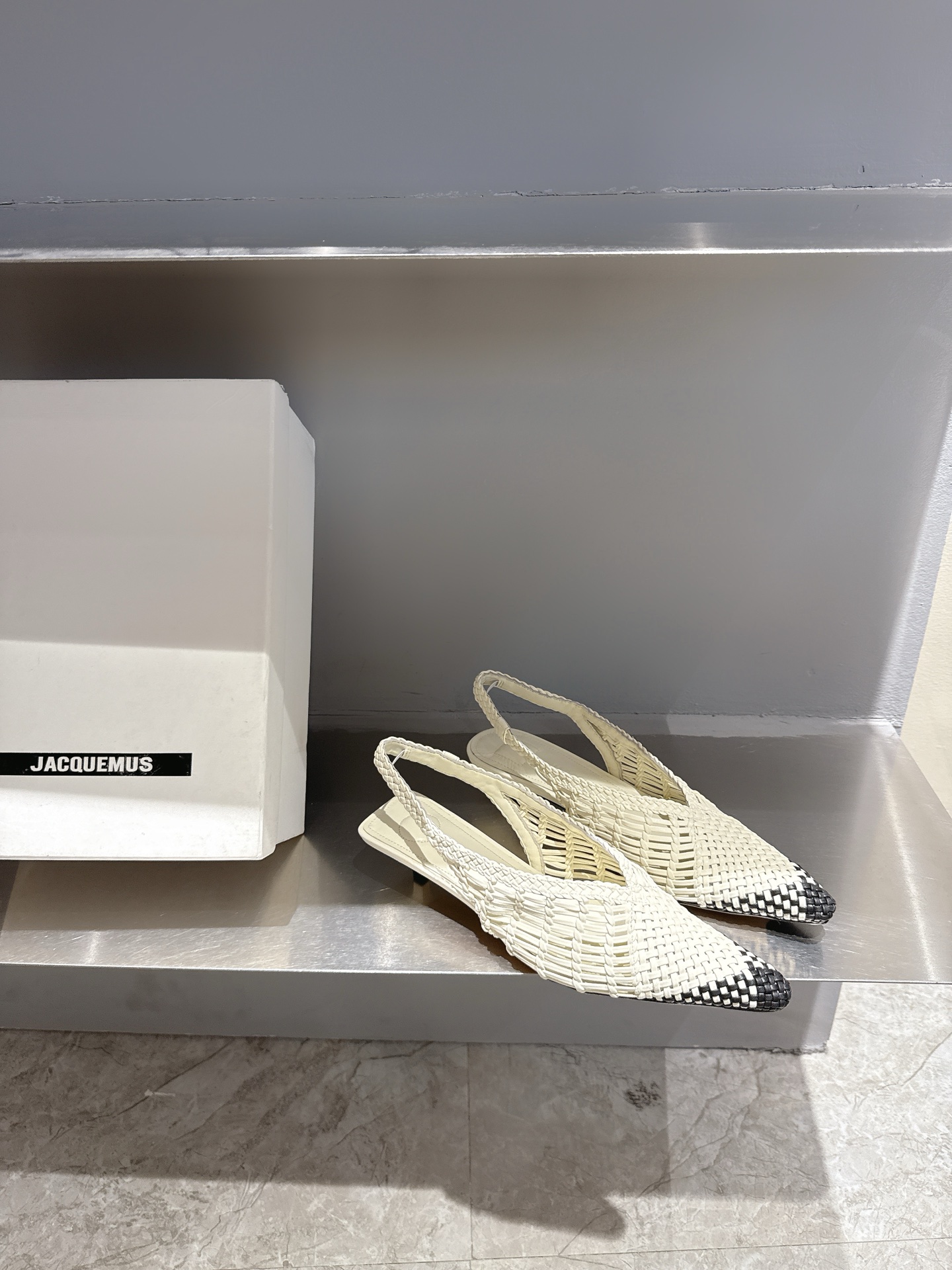 Jacquemus 25SS Knit Short Shoes: Aesthetic Elegance from South France - 图片 4