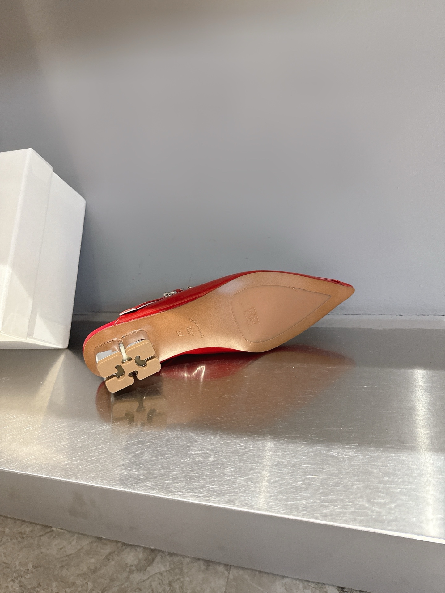 GANNI Spring/Summer 25s: Derby Shoes Love at First Sight! - 图片 9