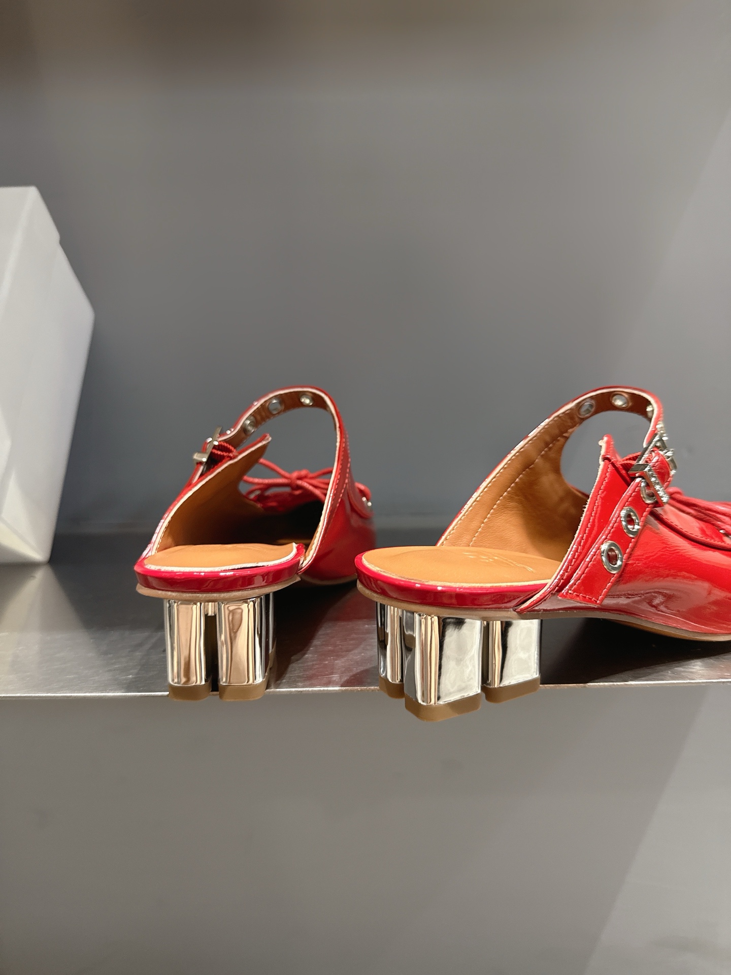 GANNI Spring/Summer 25s: Derby Shoes Love at First Sight! - 图片 7