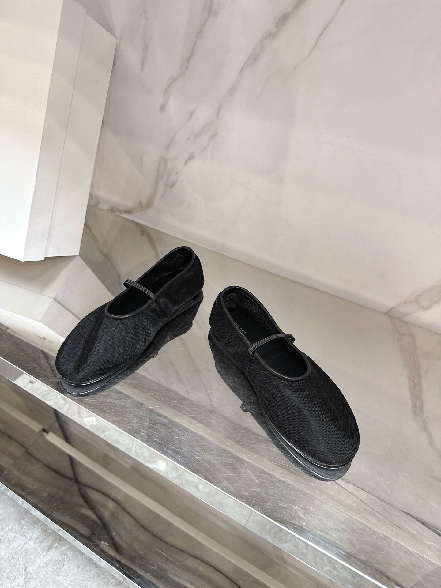 Stylish Summer Shoes Collection: Tweaked Tweezers, Perfect Details, Italian Design, Size 35-39 - 图片 2