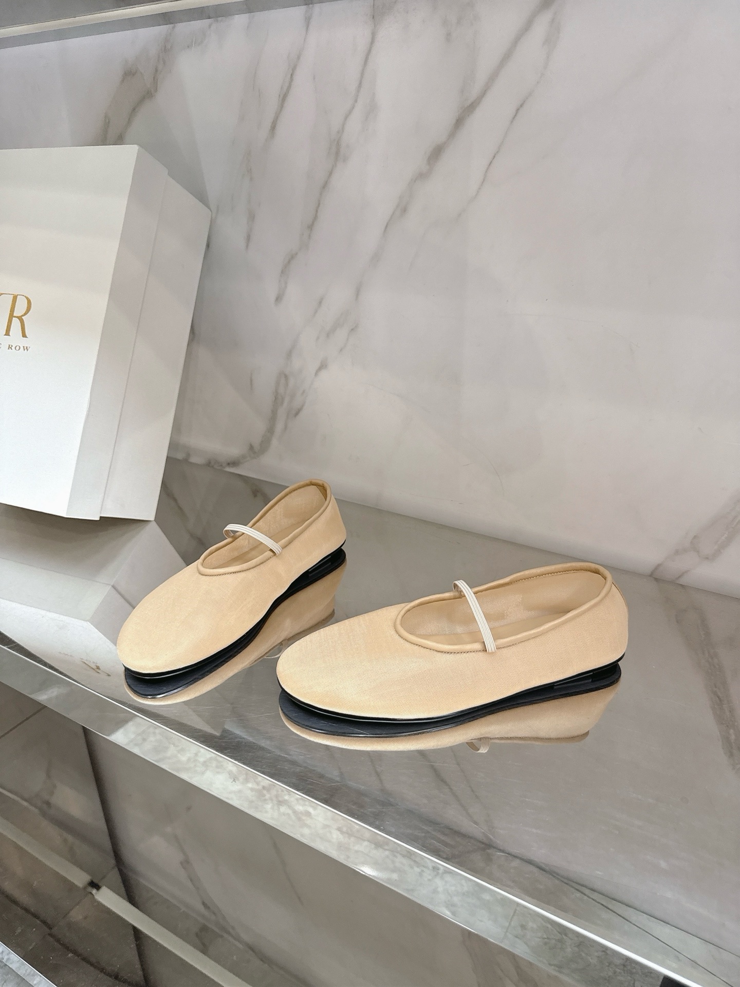 Stylish Summer Shoes Collection: Tweaked Tweezers, Sweet Details, Italian Leather, Sizes 35-39 - 图片 3