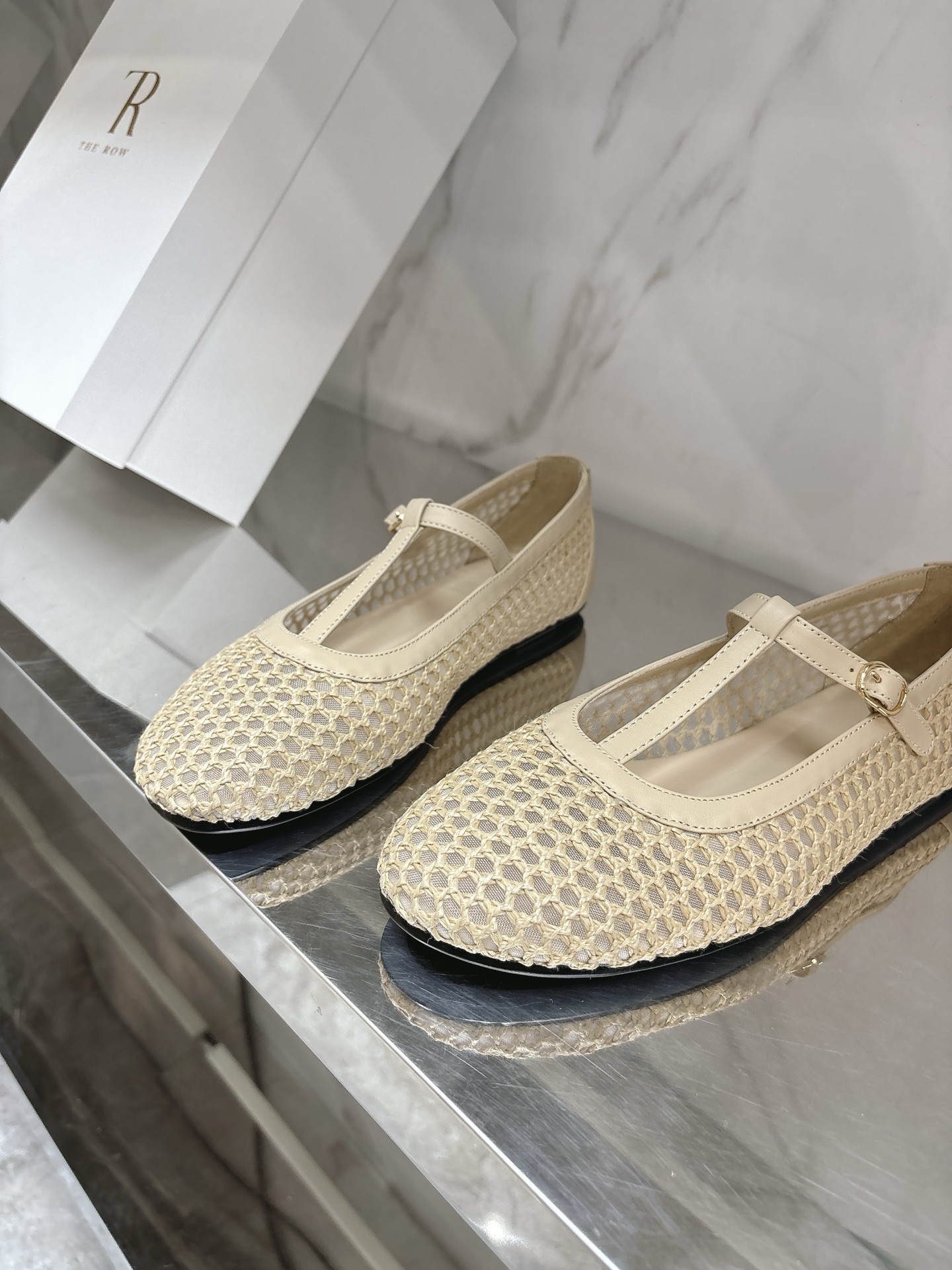 2025 New Hotnet Super-Ventilating Flat Shoes for Summer Fashionistas - 图片 7