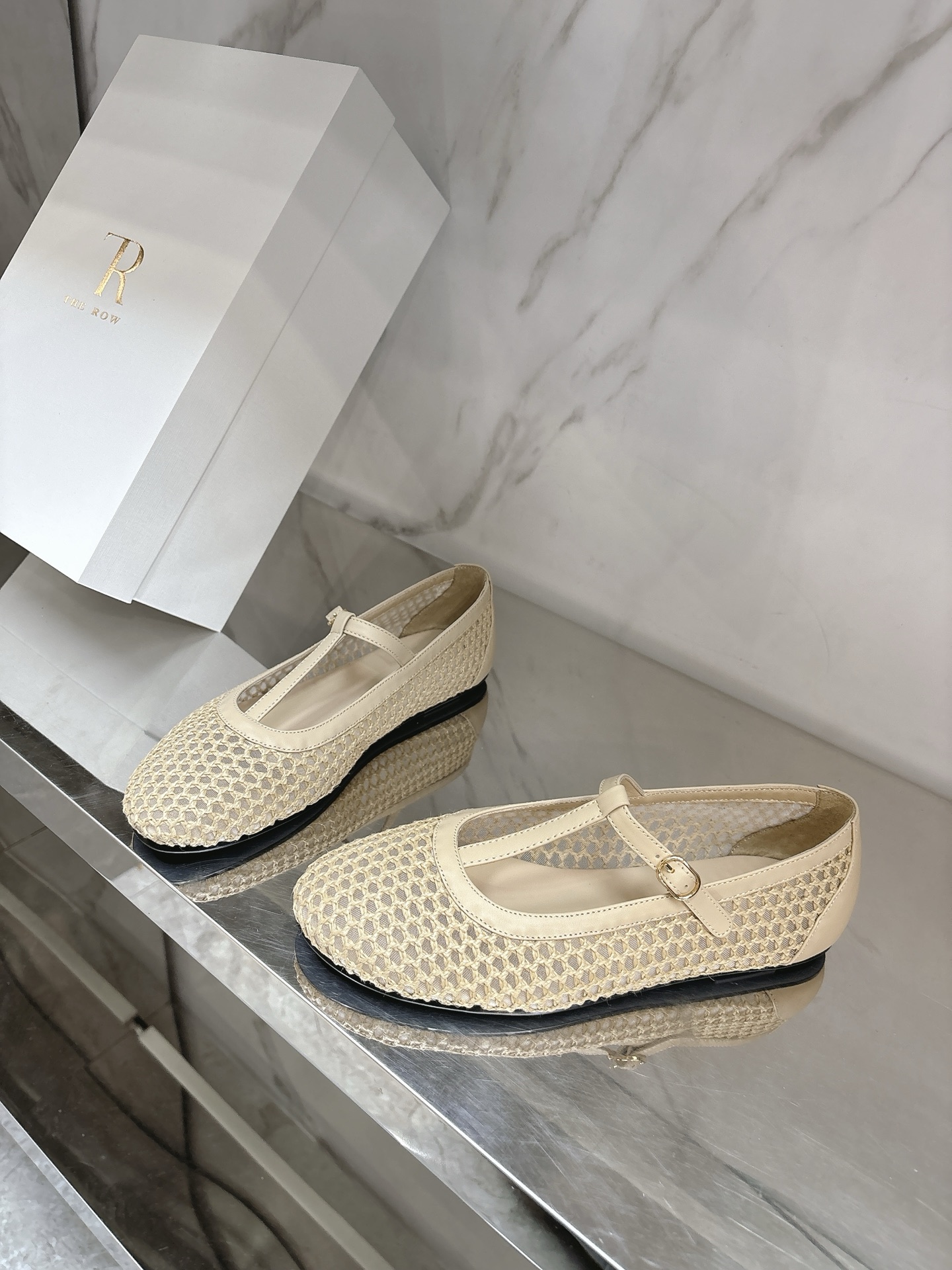 2025 New Hotnet Super-Ventilating Flat Shoes for Summer Fashionistas - 图片 3