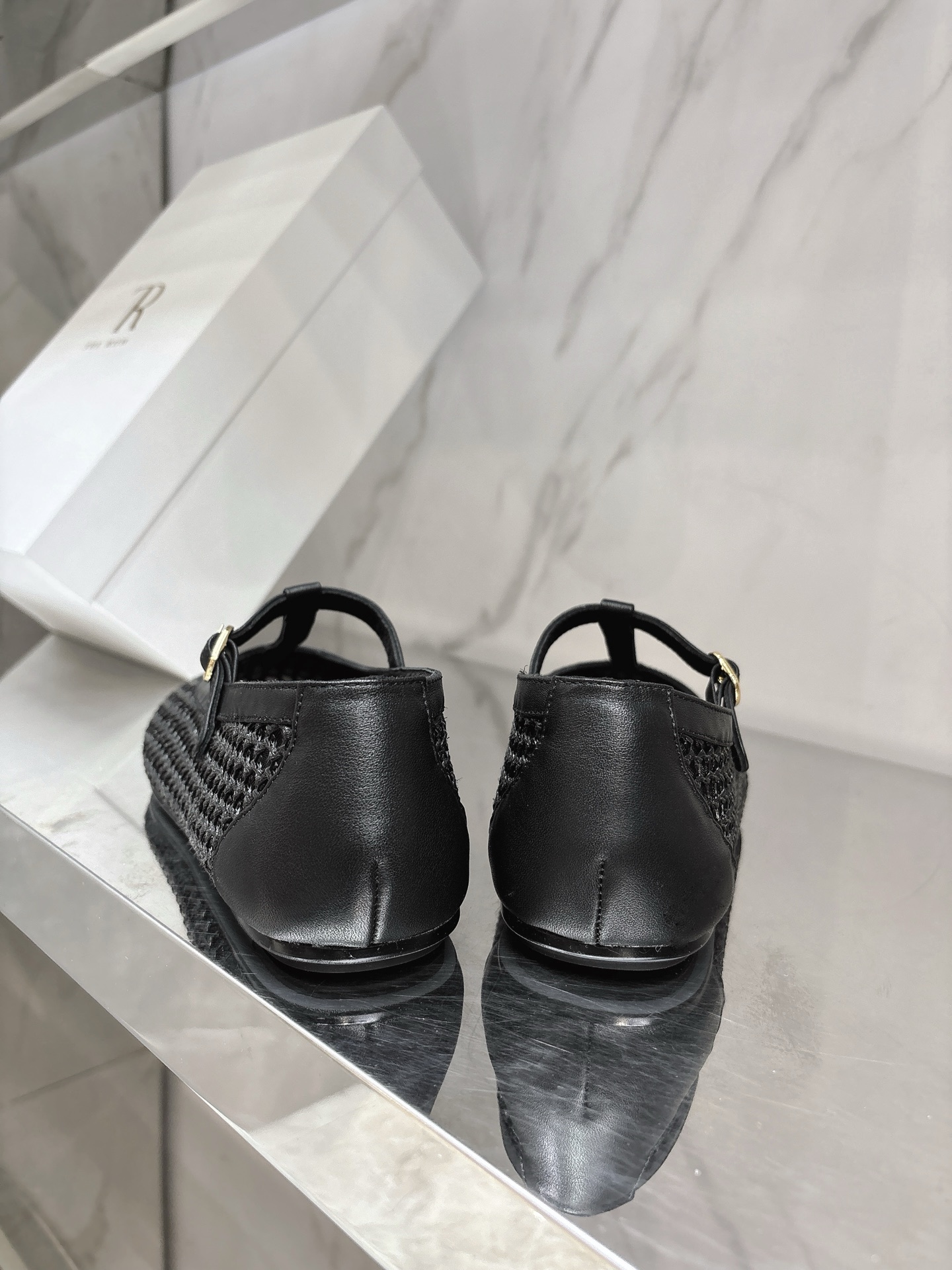 2025 New Hotnet Super-Ventilating Flat Shoes for Summer Fashionistas - 图片 8