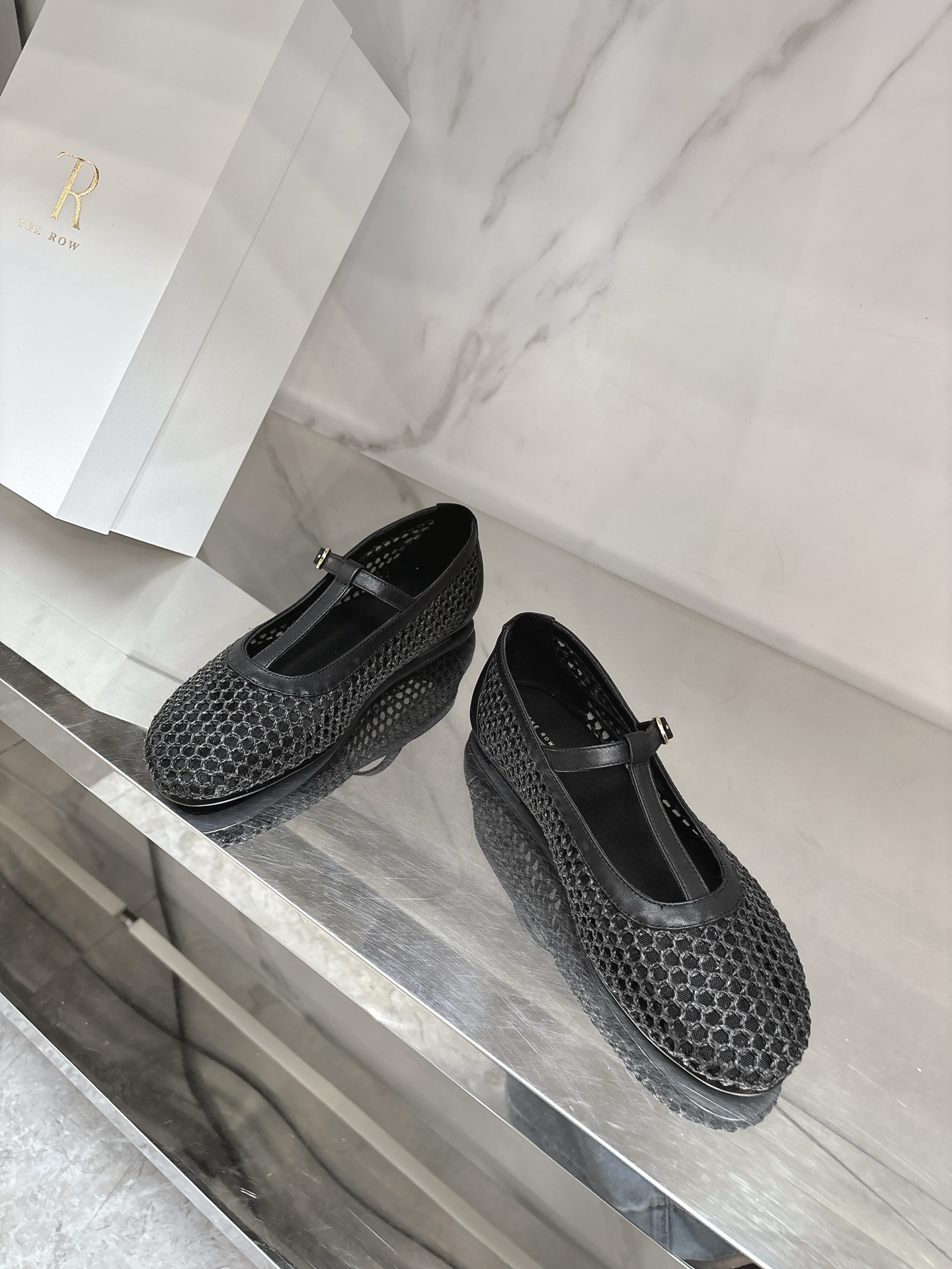 2025 New Hotnet Super-Ventilating Flat Shoes for Summer Fashionistas - 图片 2