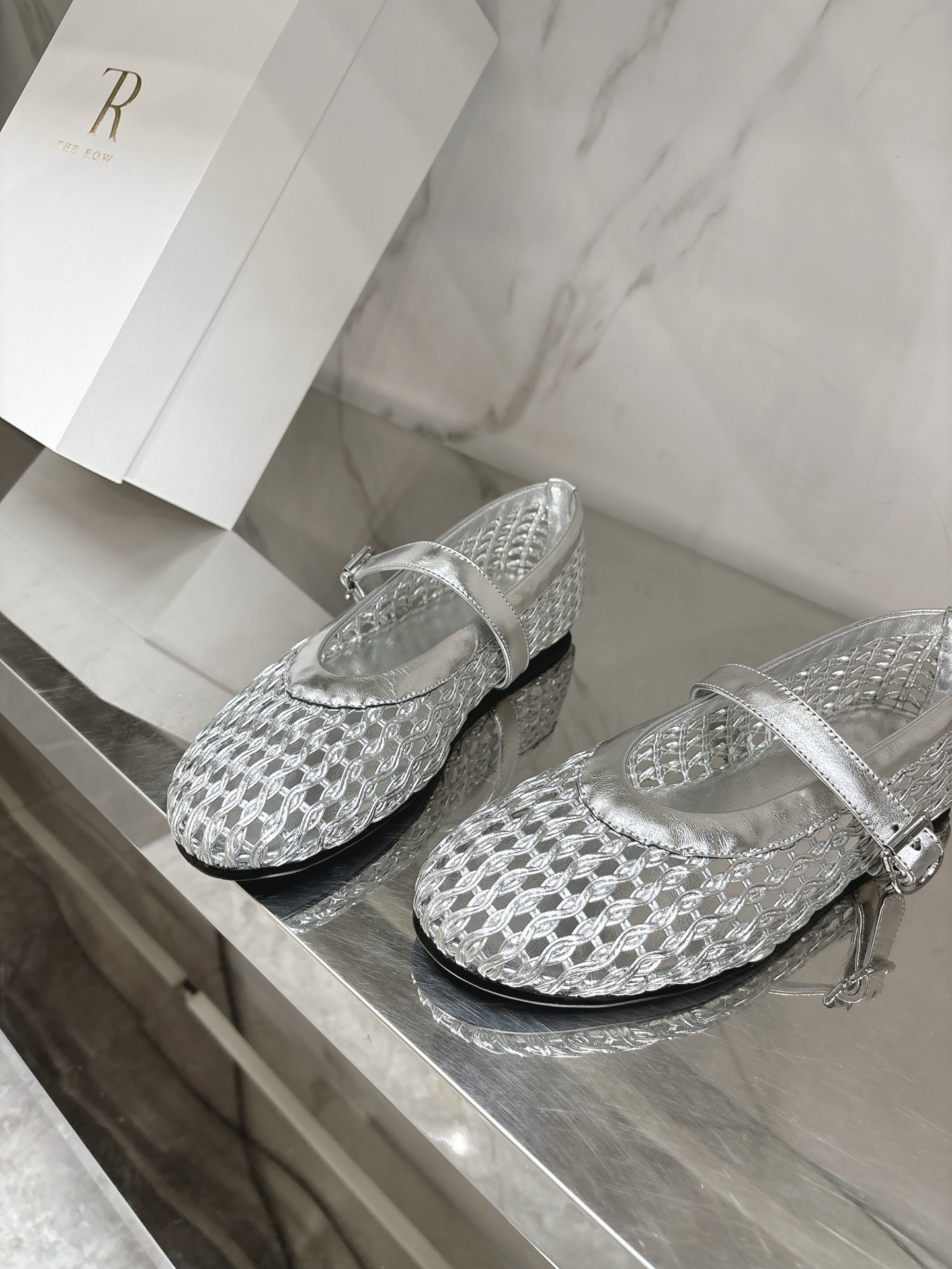2025 New Hotnet Super-Ventilating Flat Shoes: Sheepskin, Italian Design, Sizes 35-39# - 图片 7