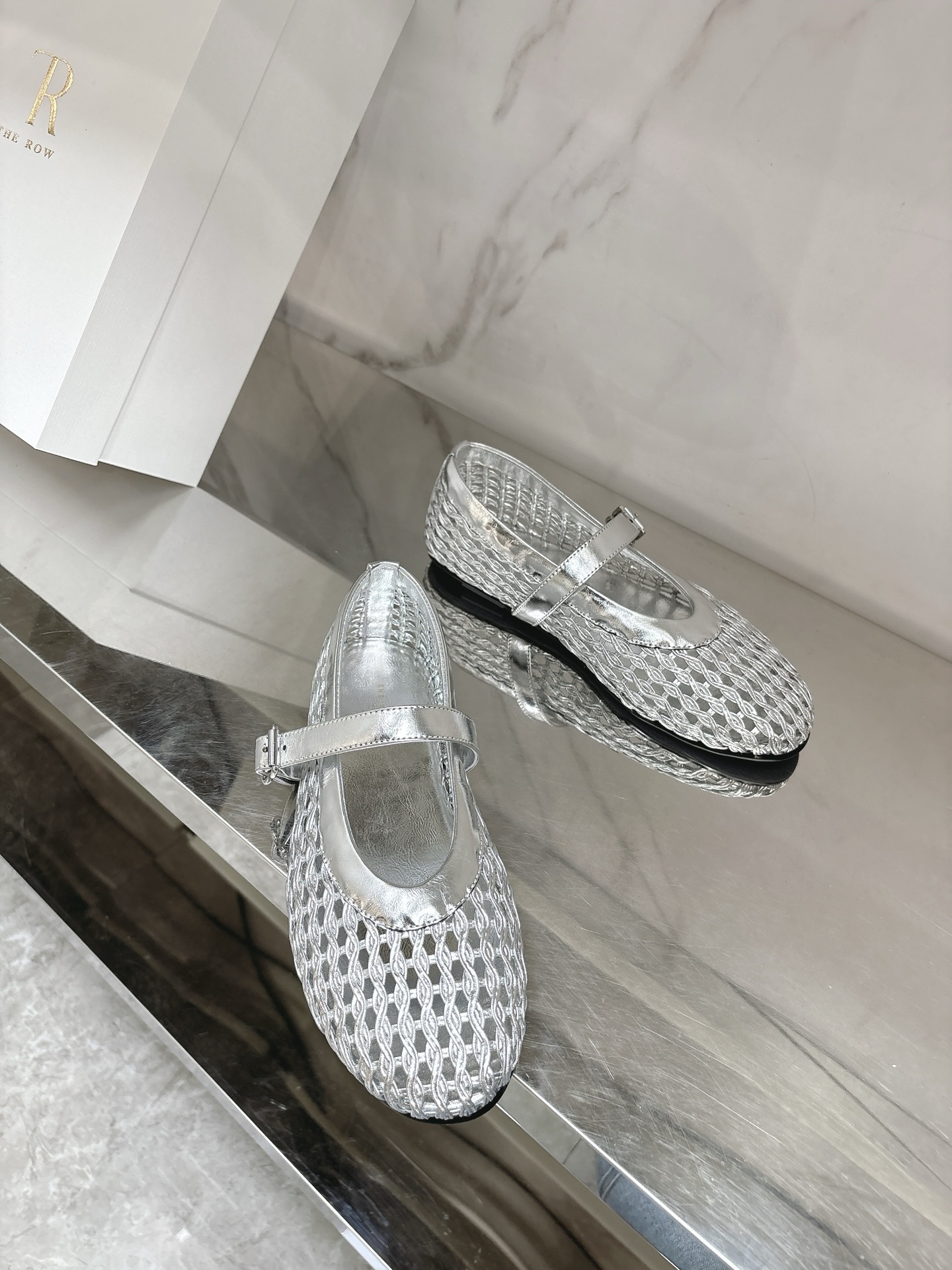2025 New Hotnet Super-Ventilating Flat Shoes: Sheepskin, Italian Design, Sizes 35-39# - 图片 6