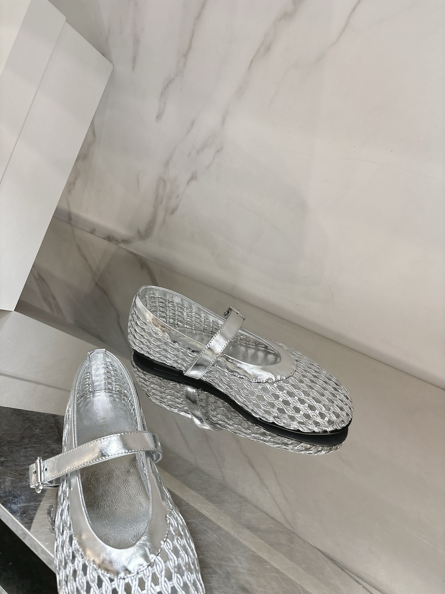 2025 New Hotnet Super-Ventilating Flat Shoes: Sheepskin, Italian Design, Sizes 35-39# - 图片 5