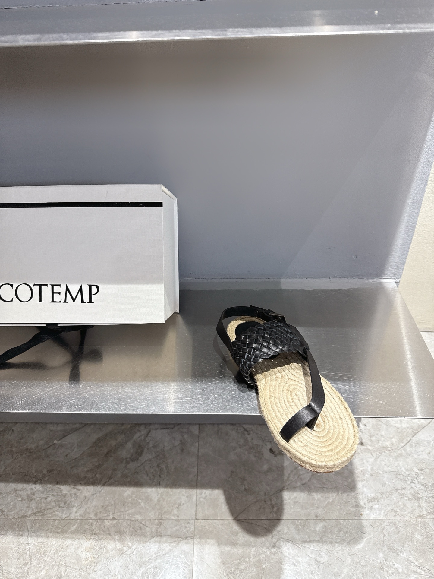“Hand-Woven Sandals: Cotem’s New Spring/Summer Collection 2025” - 图片 5