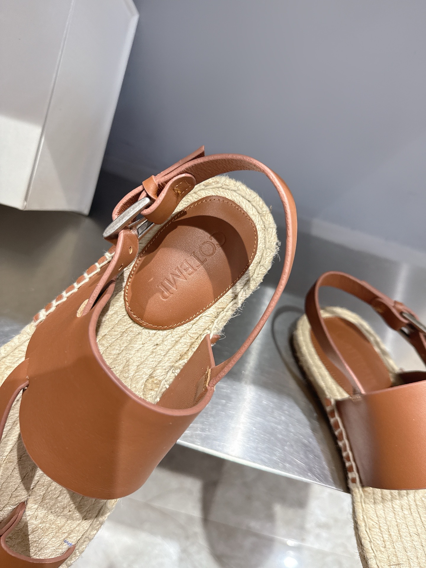 “Hand-Woven Sandals: Cotem 25 Spring Summer Collection Highlights Natural Laxity and Wild Fashion” - 图片 7
