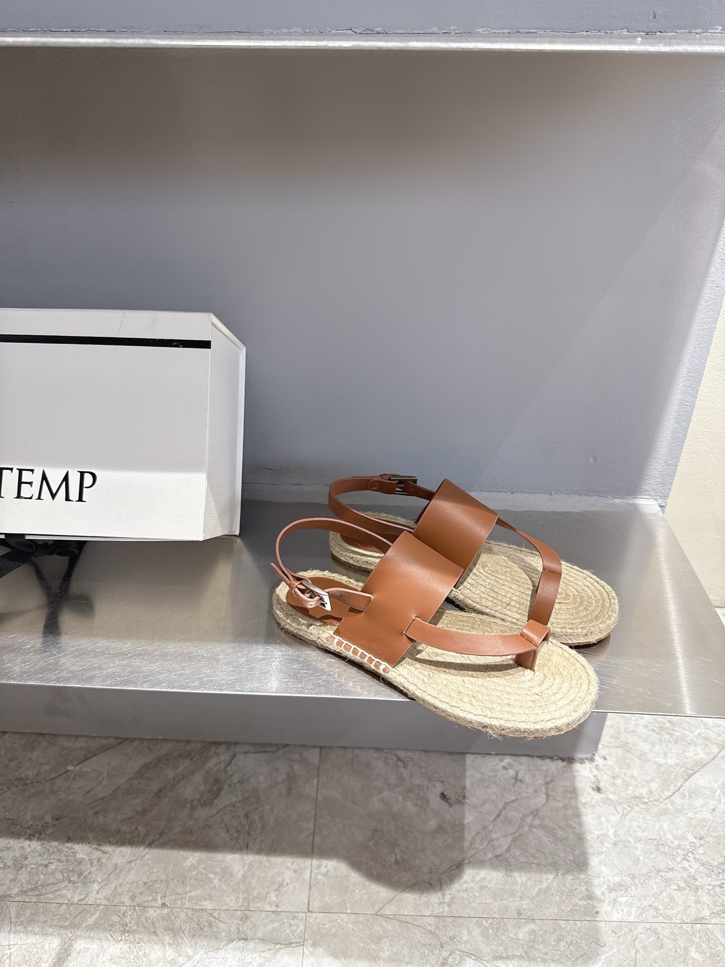 “Hand-Woven Sandals: Cotem 25 Spring Summer Collection Highlights Natural Laxity and Wild Fashion” - 图片 4