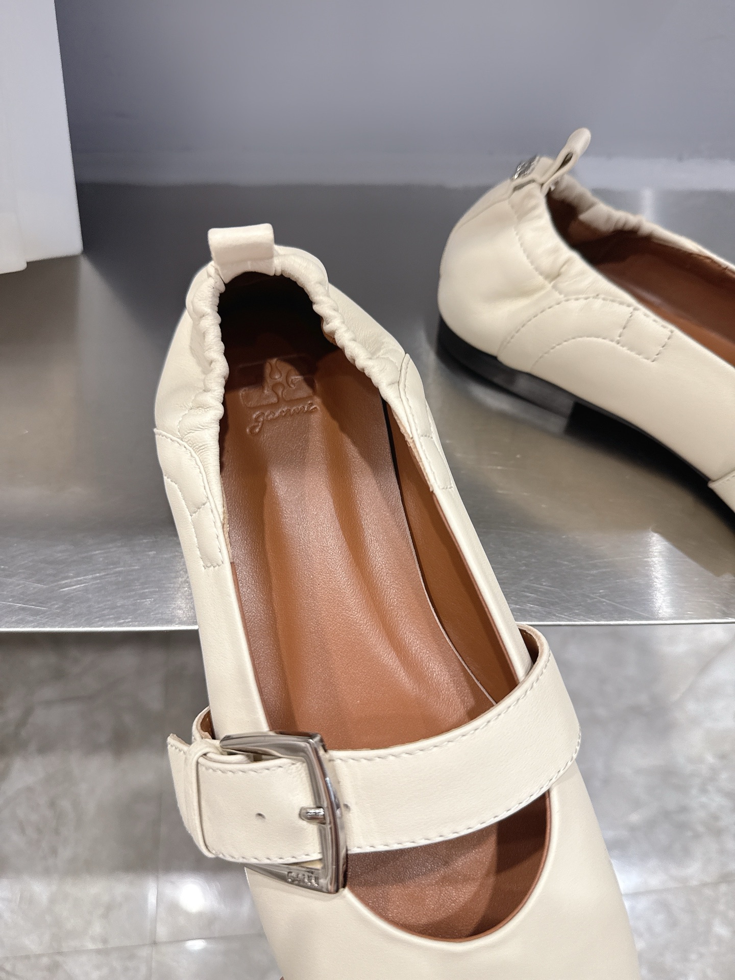 GANNI Spring/Summer 25s: Derby Shoes Love at First Sight with Thin Soles. - 图片 7