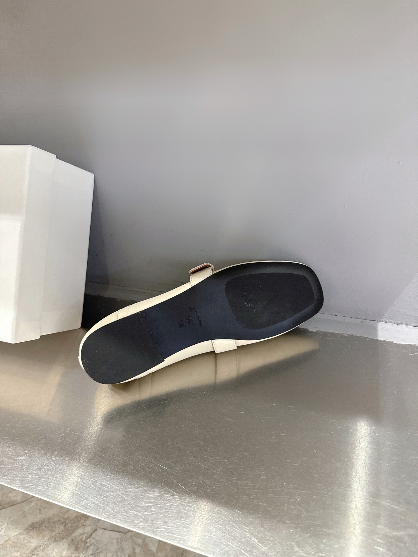 GANNI Spring/Summer 25s: Derby Shoes Love at First Sight with Thin Soles. - 图片 9