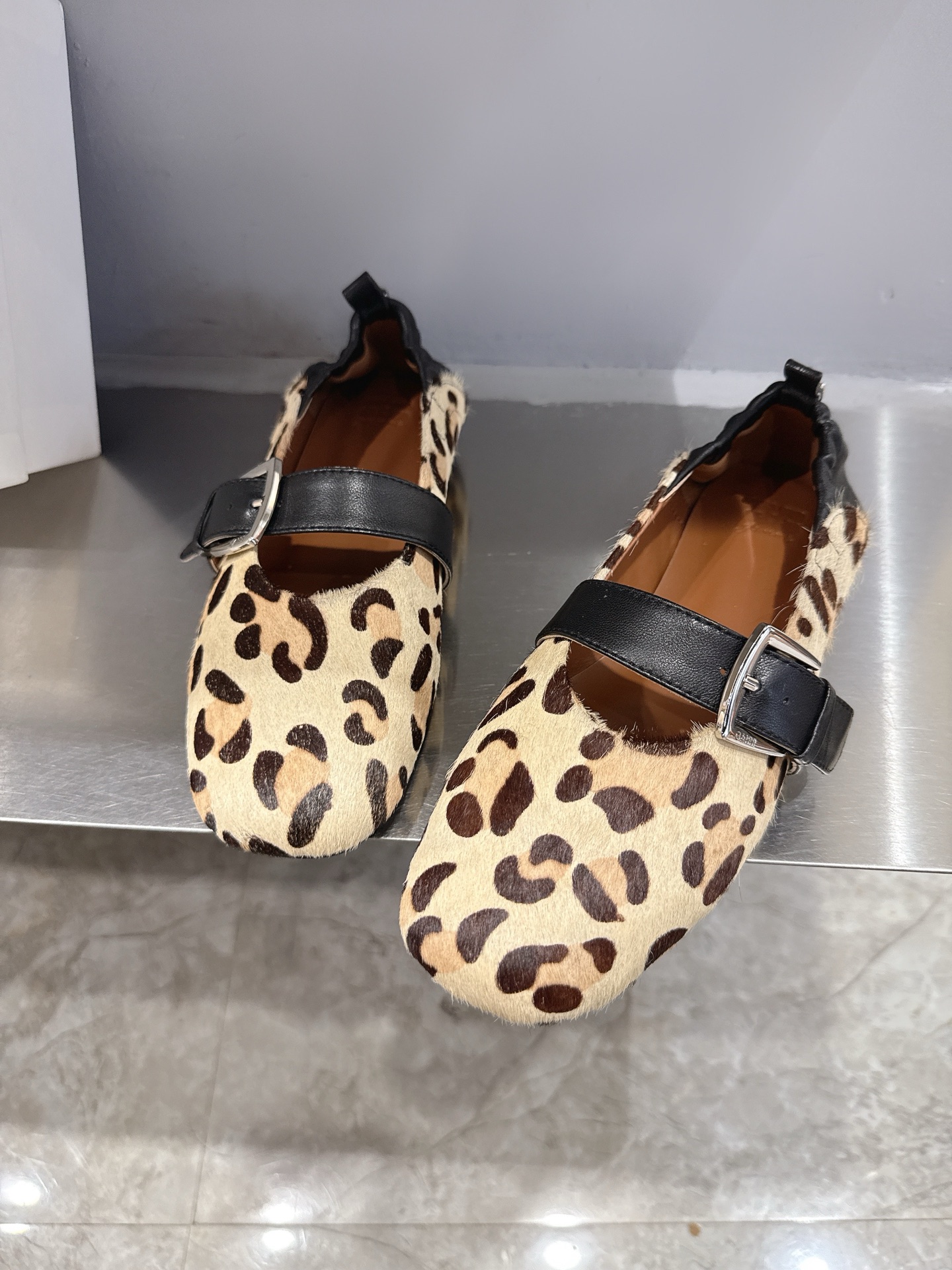 GANNI Spring/Summer 25s Collection: Derby Shoes Review and Details - 图片 8