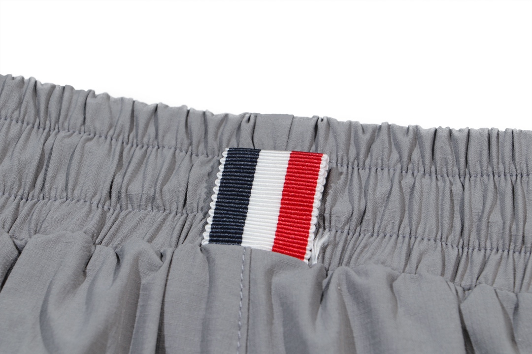 XGS TB Black Nylon Shorts with Big Pockets and Fast-Dry Material - 图片 7