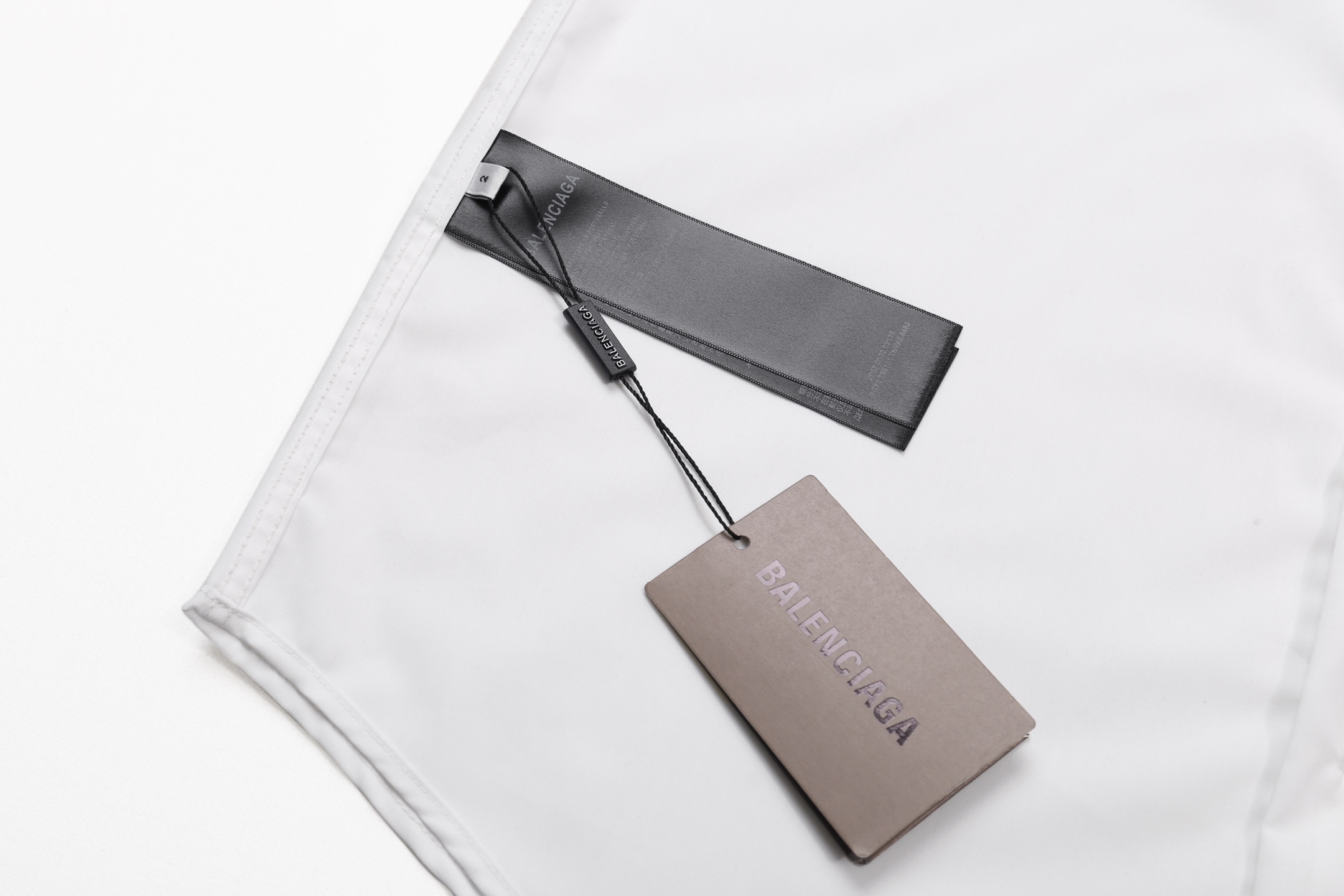 “265: XGS Baren X Adsman Shirt with Thermal Engraved Print” - 图片 9