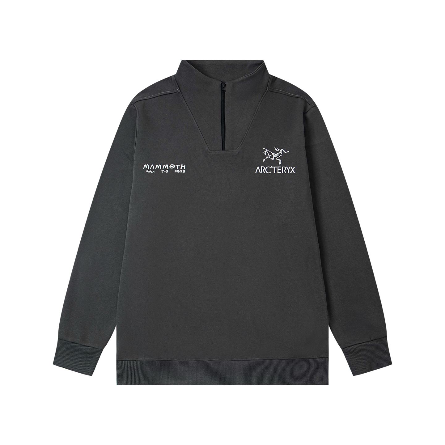 💰130
ARC‘TERYX 始祖鸟春季立领衫拉链长T袖

高品质，做细节✅

甄选新疆华棉面料 手感软糯细腻 上身充满质感 非常轻便舒适运动宽松版型不紧身 轻松驾驭无压力 

 全衣平车走线 立体剪裁 上身超赞
（真正的顶级是市场普通货完全不能比的）

采用高端印花 品质保证 袖口领口和下摆选用高端罗纹面料 舒适亲肤 不怕熨烫 耐磨损 水洗可随意搓洗 放心入手！

还原最真实的百分百质感/订制官网原版三标 下摆领口袖口罗纹开版制作/帽孔电镀五金/定制拉链（代购级品质❗️随意出入专柜无压力）

品控到位 放心入手✅

原宿风格/青春时尚/情侣搭配更出彩🤩
                                                                     
Color：黑色 灰色 藏青色
Size：XS/S/M/L/XL 

                    
             
               
              
           【注：手工测量 存在1～3 cm 误差】