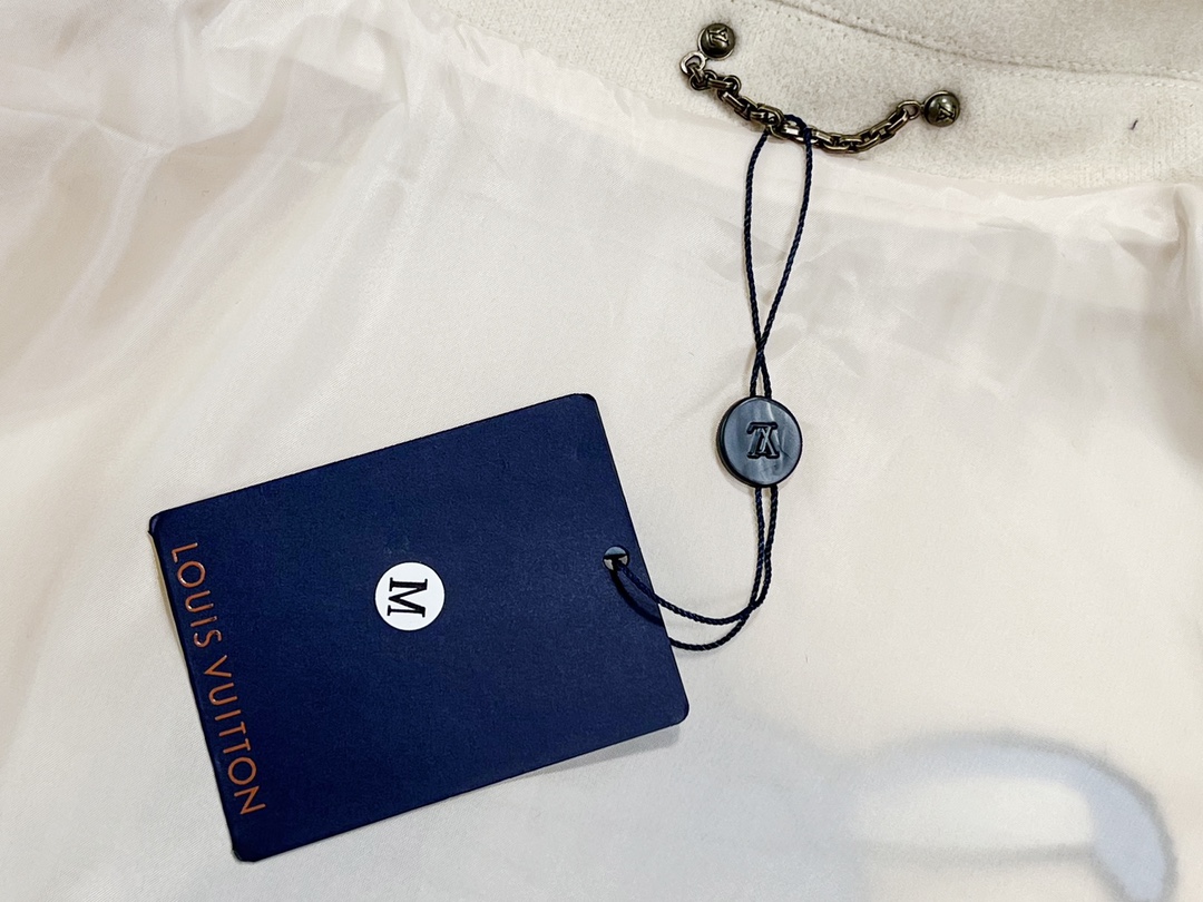 Louis Vuitton/路易威登 兔八哥卡通贴饰拼接棒球服外套