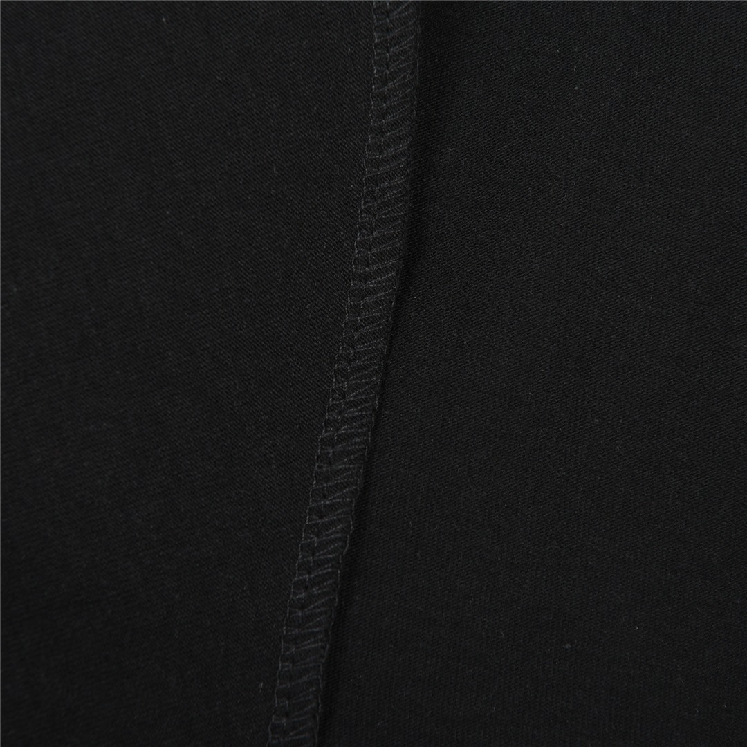 Lululemon/露露乐蒙 立体发泡LOGO短袖T恤 黑色