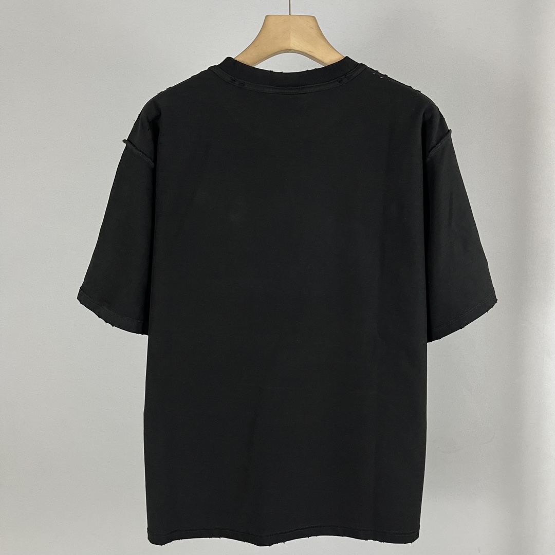 Balenciaga 上新 -BALENCIAGA-巴黎世家彩虹旗帜短袖T恤 开发定织面料工艺洗水处理 高克重300克面料 质感十足 布面干净 柔软舒适